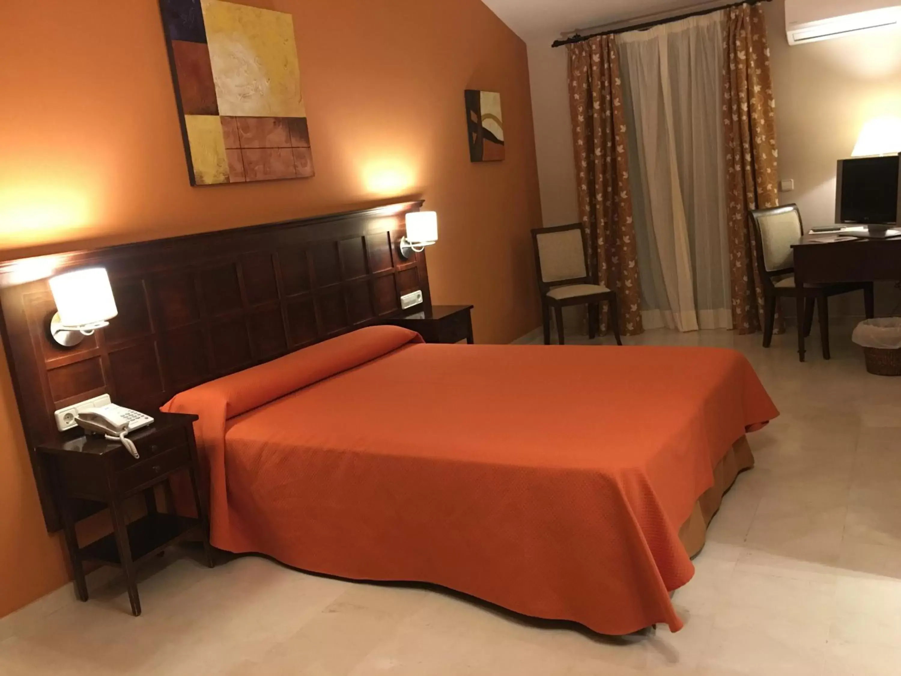 Staff, Bed in Hotel Sierra Hidalga