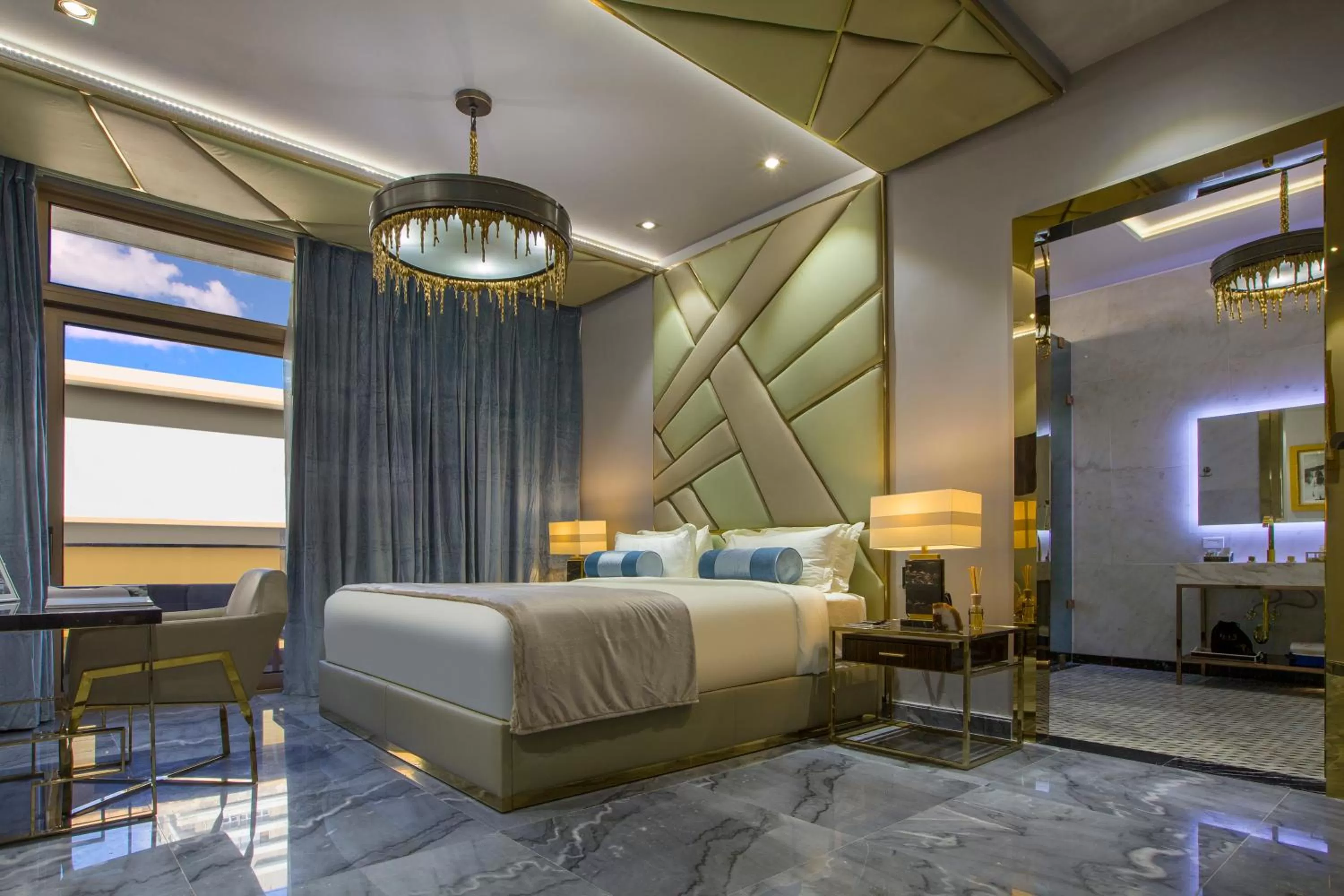 Bed in O:LV Fifty Five Hotel - Adults Only