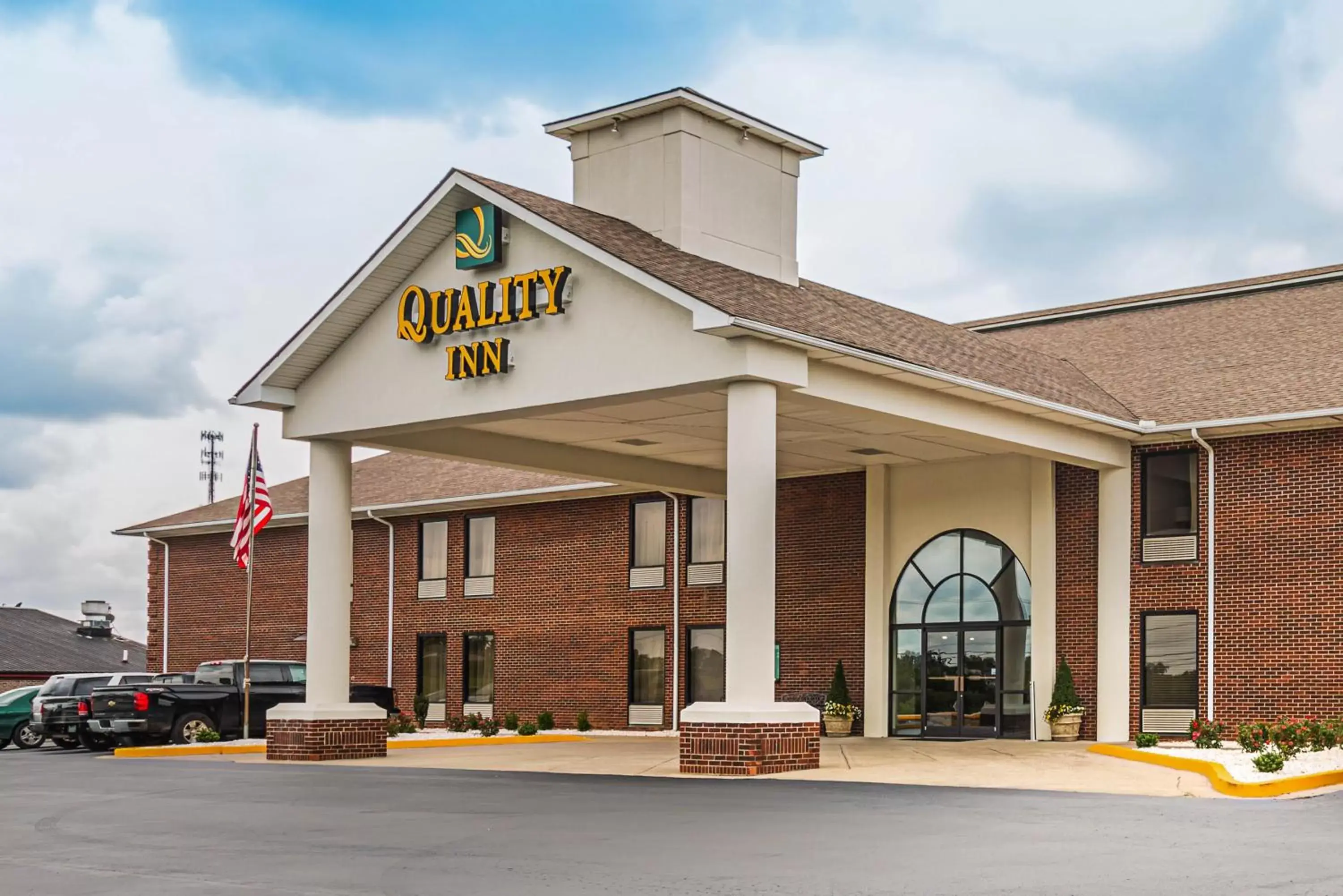 Property Building in Quality Inn