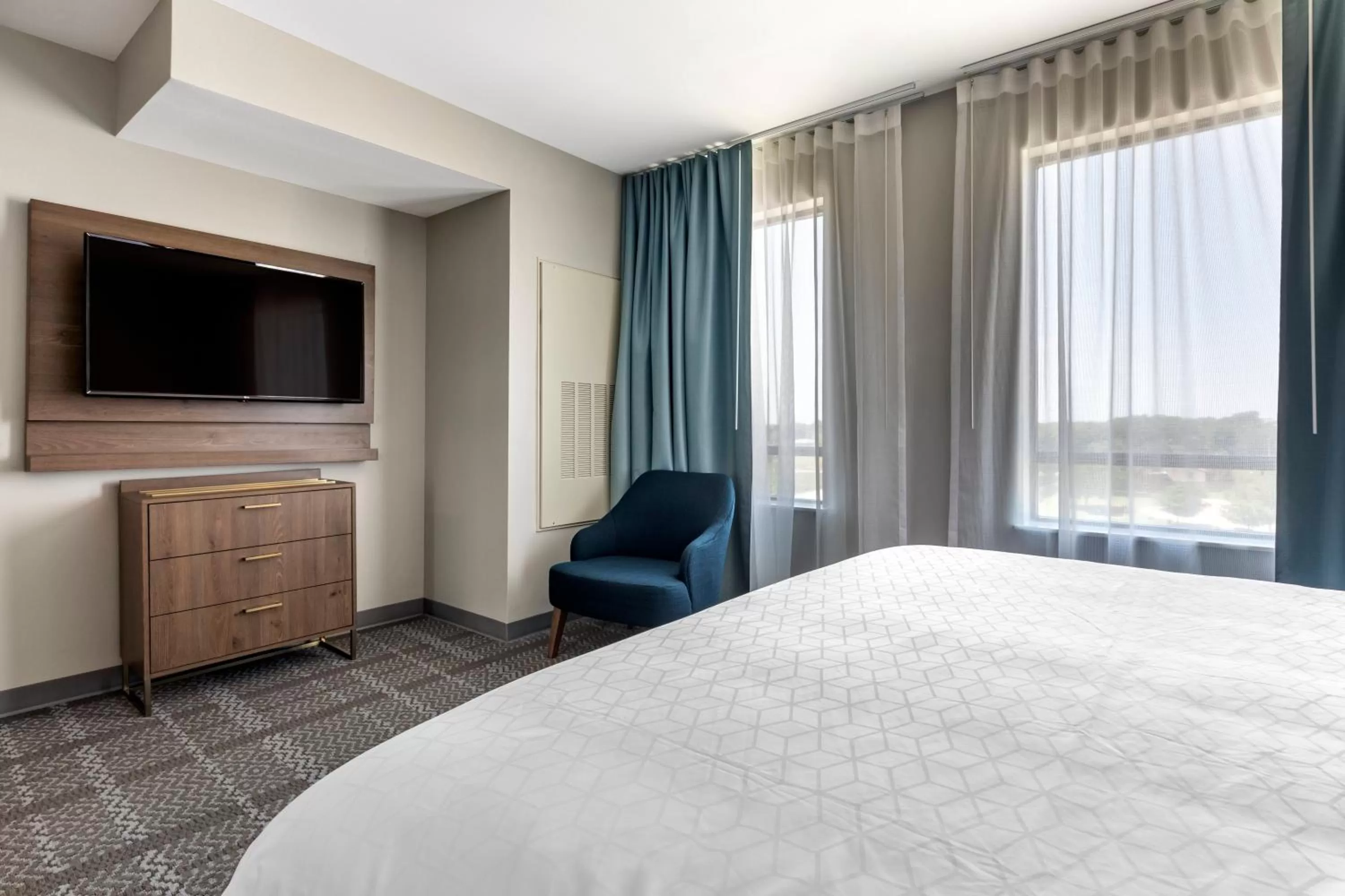 Photo of the whole room, Bed in Staybridge Suites Grand Prairie Near Epic Central by IHG