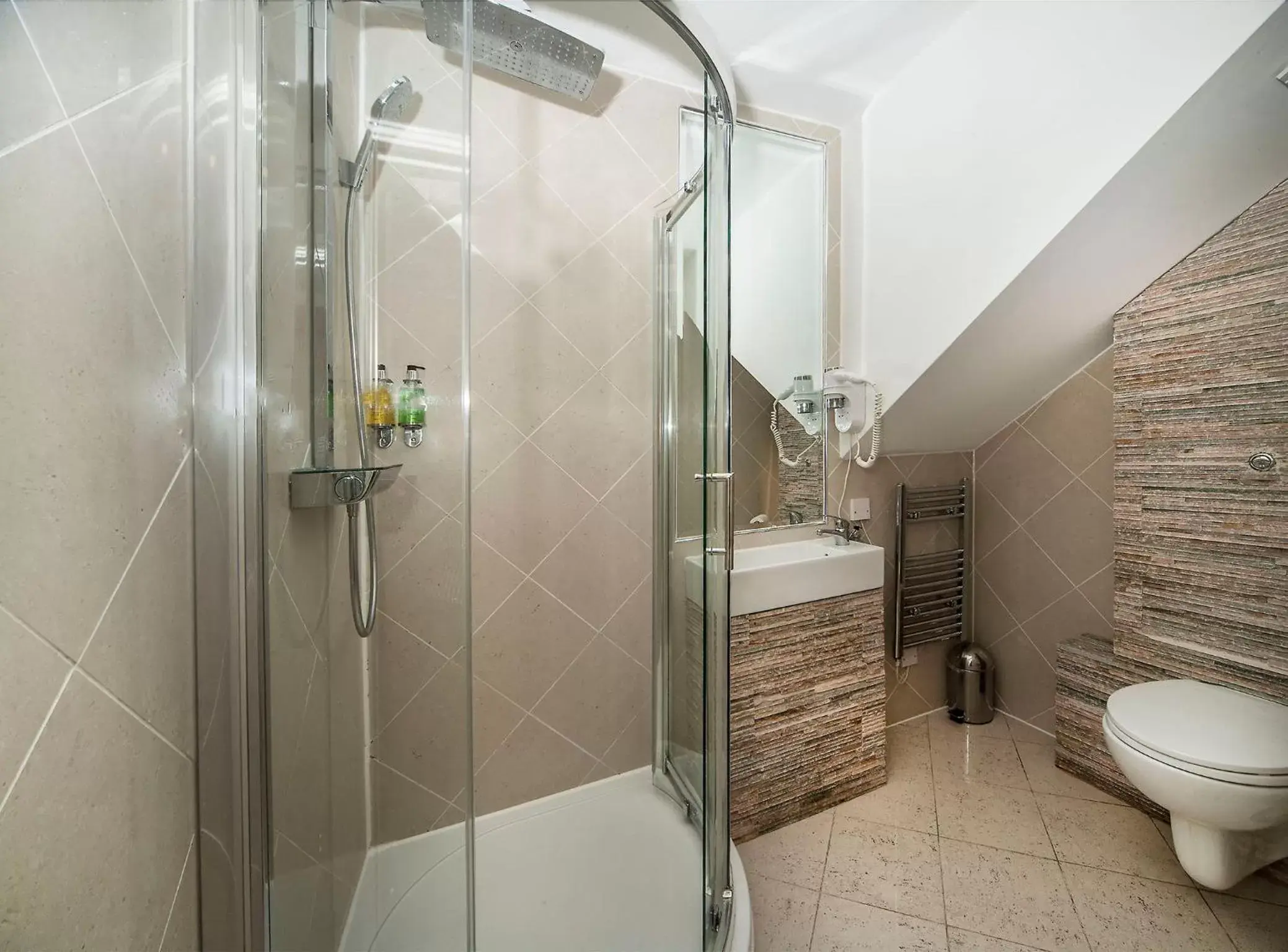 Shower, Bathroom in NOX Kensington