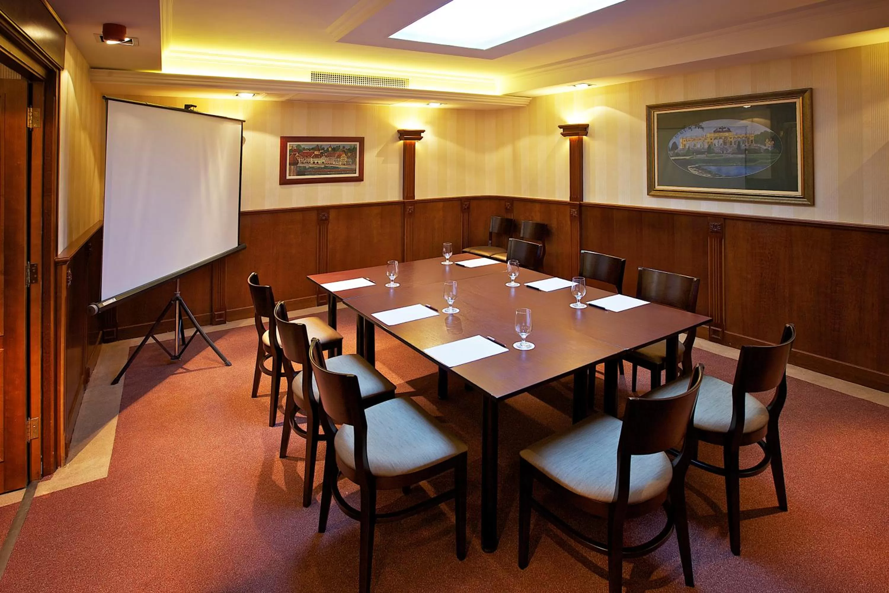 Banquet/Function facilities in Gold Hotel Budapest