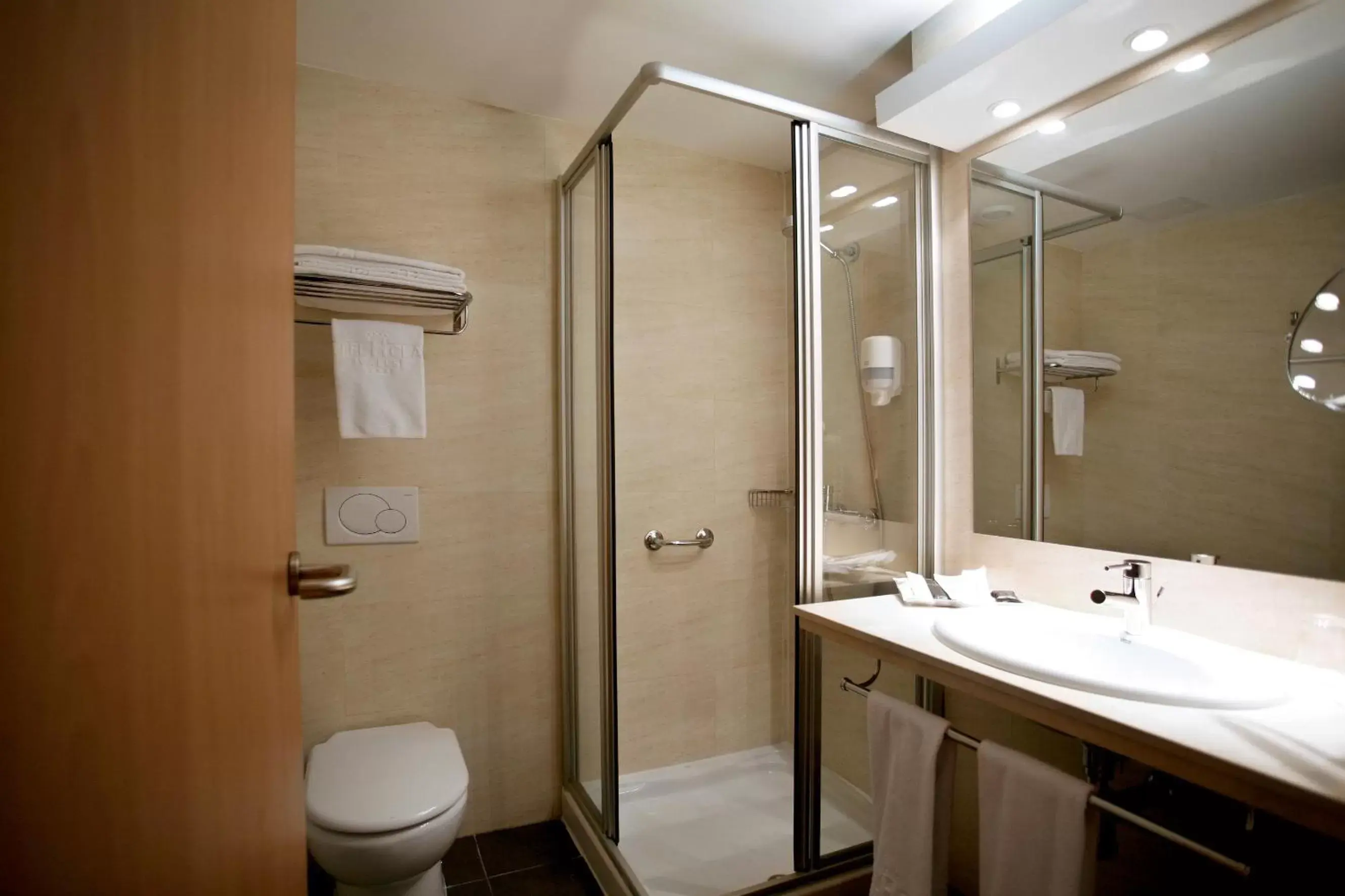 Bathroom in Hotel Class Valls