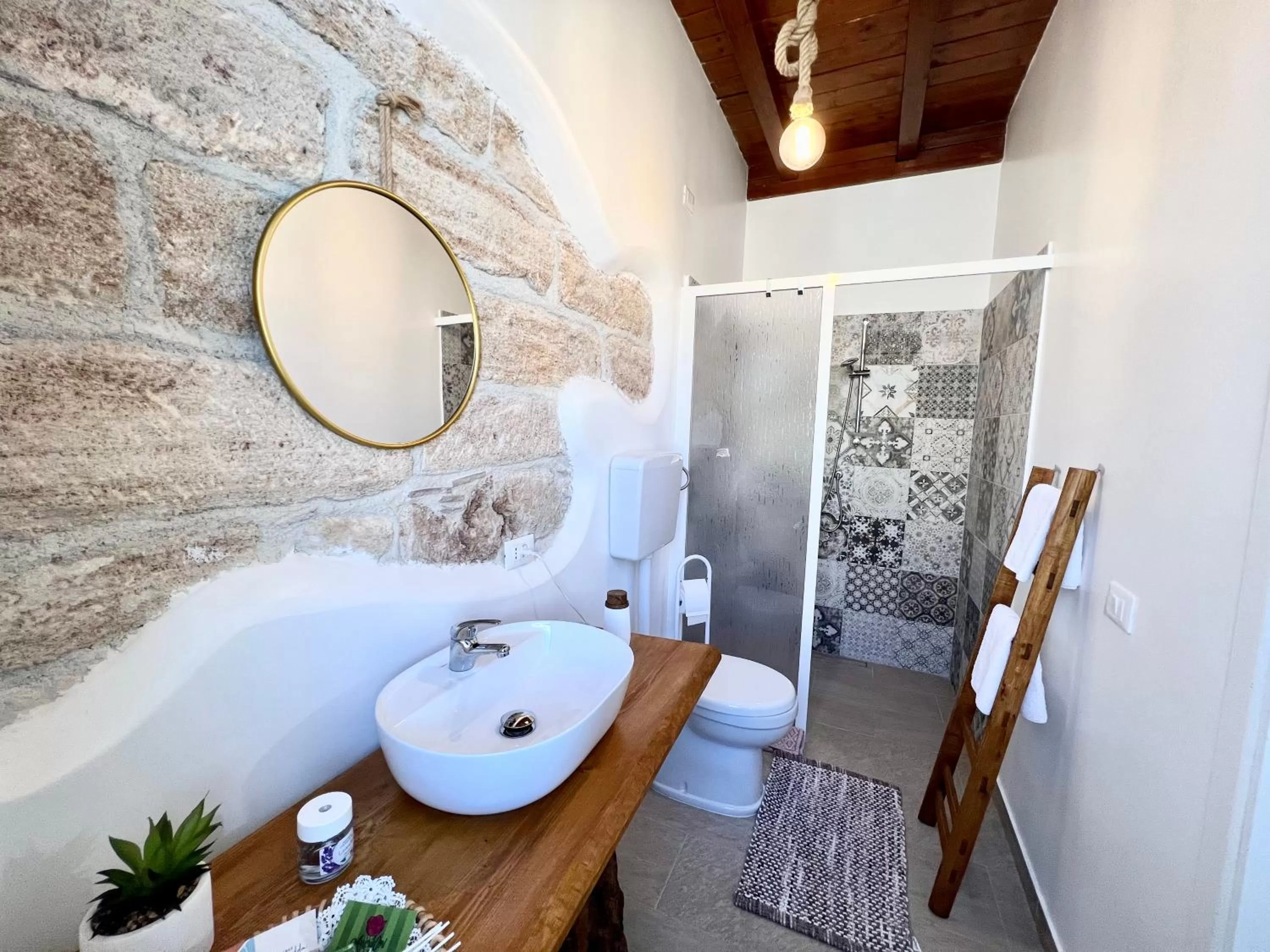 Shower, Bathroom in da Mumminedda