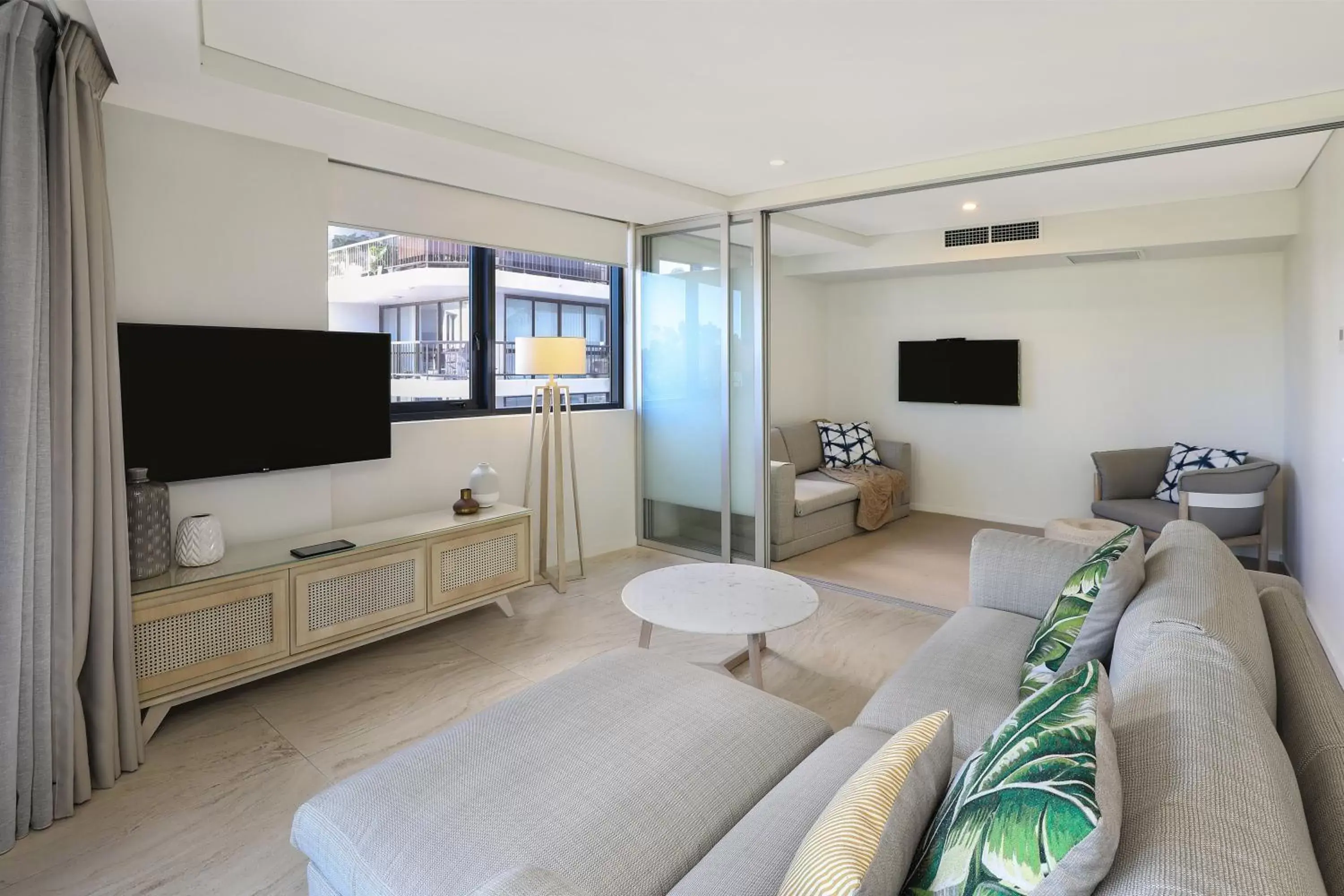 TV and multimedia, TV/Entertainment Center in Breeze Mooloolaba, Ascend Hotel Collection