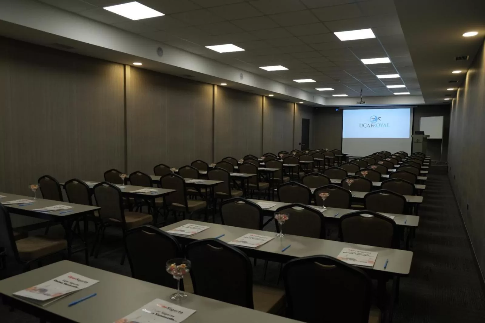 Meeting/conference room in Uçar Royal Hotel ve Konferans Salonu