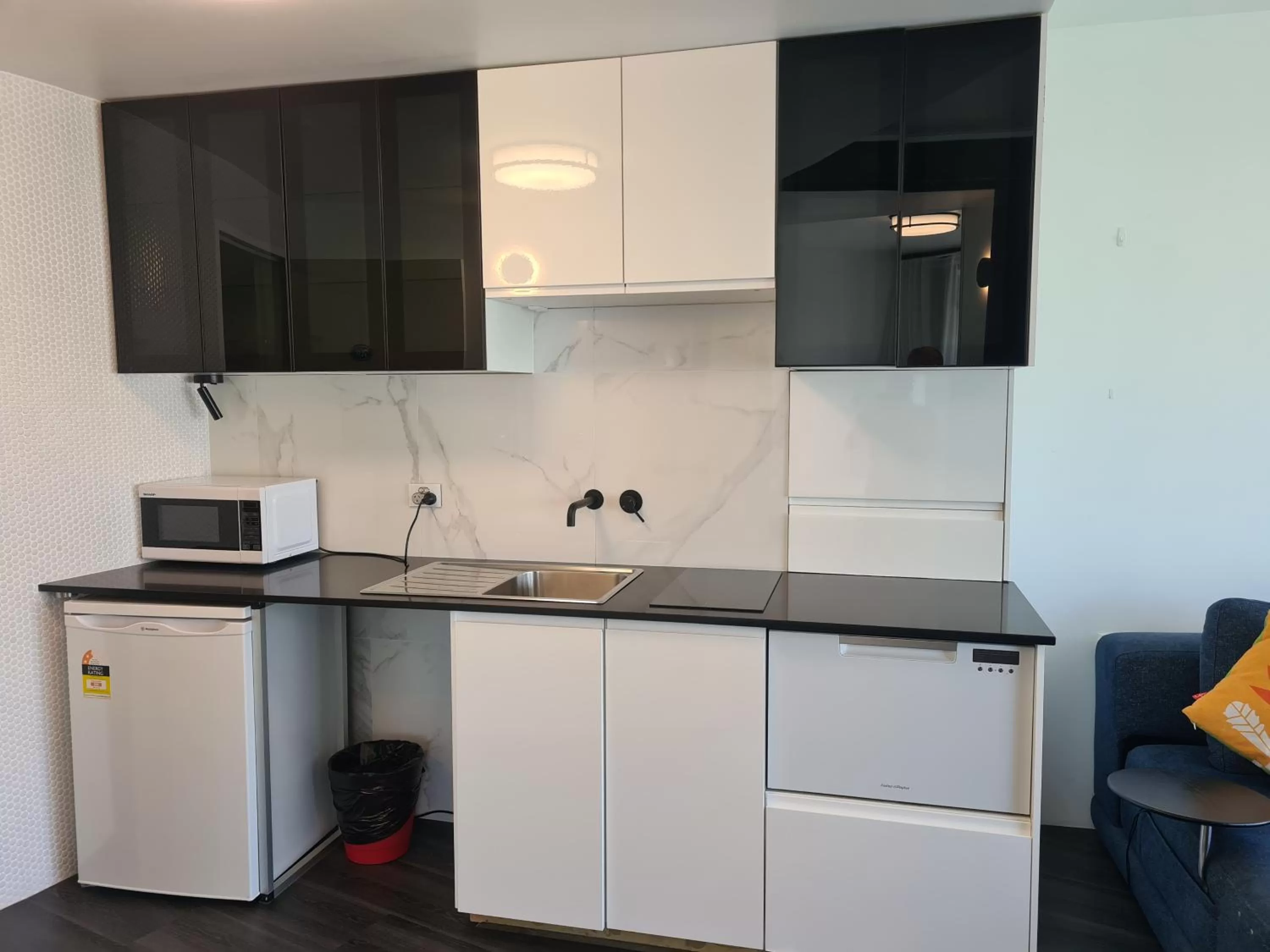 Kitchen or kitchenette in Madison Tower Mill Hotel