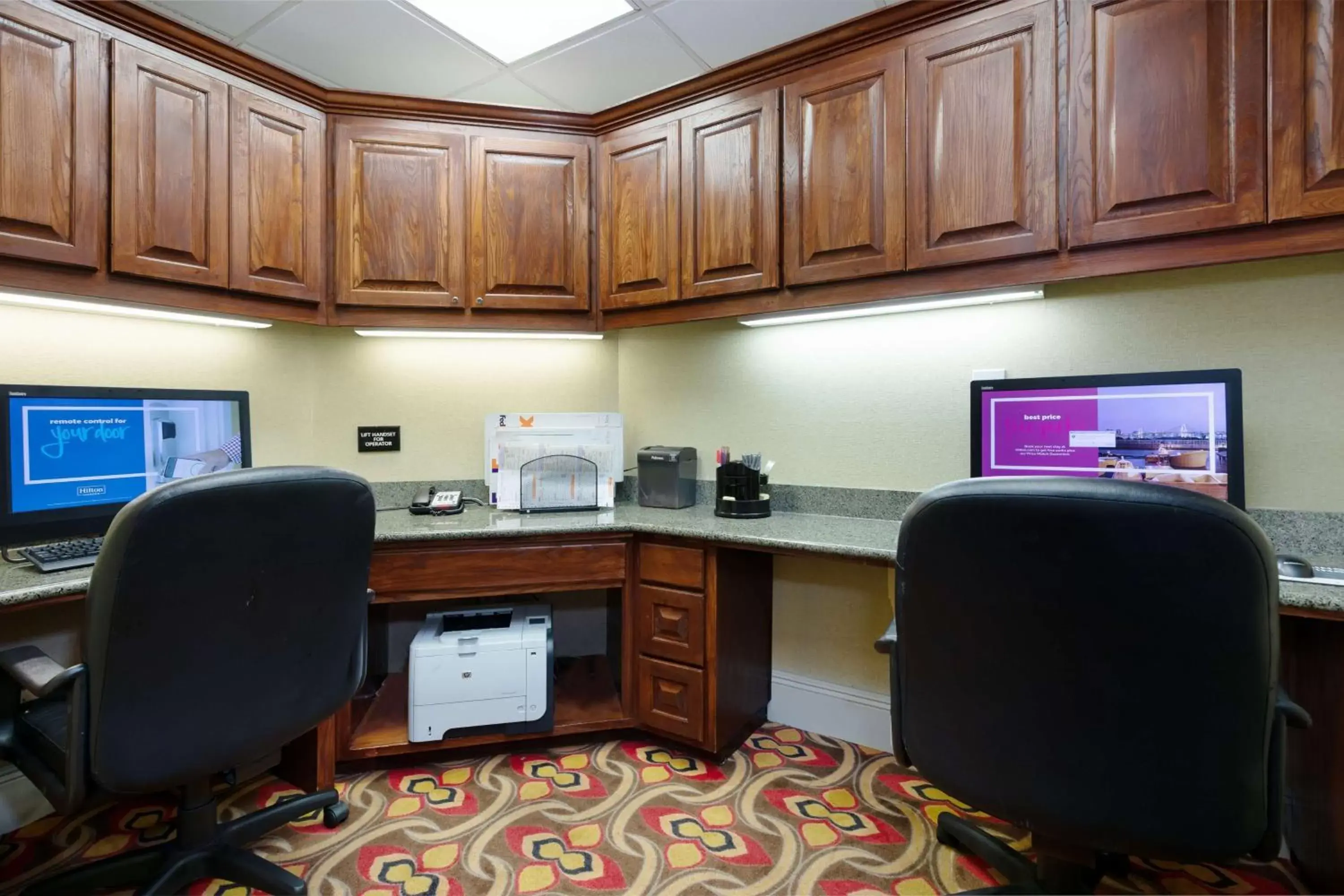 Business facilities, Business Area/Conference Room in Hampton Inn & Suites Baton Rouge - I-10 East