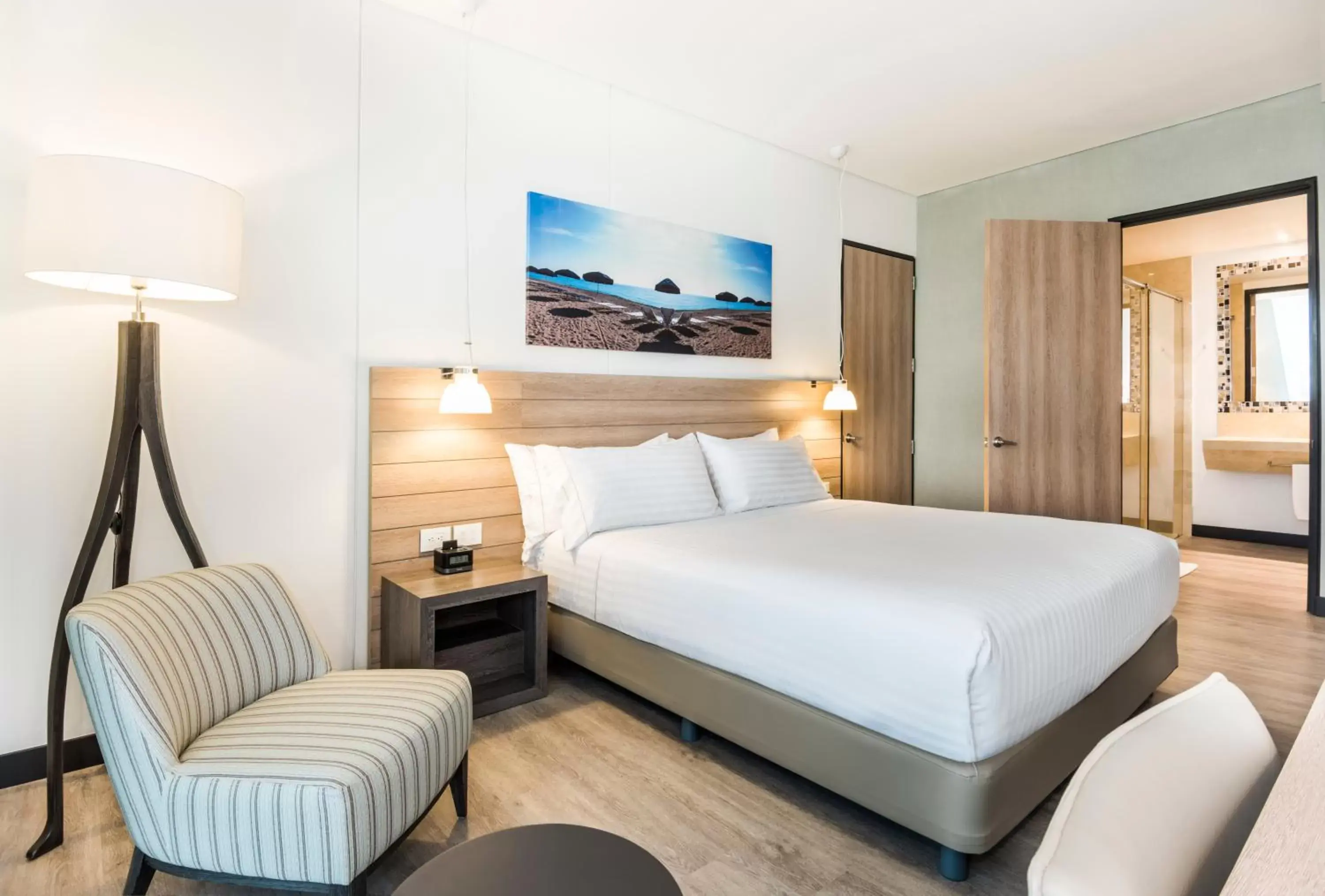 Bedroom, Room Photo in Holiday Inn Express - Barranquilla Buenavista, an IHG Hotel