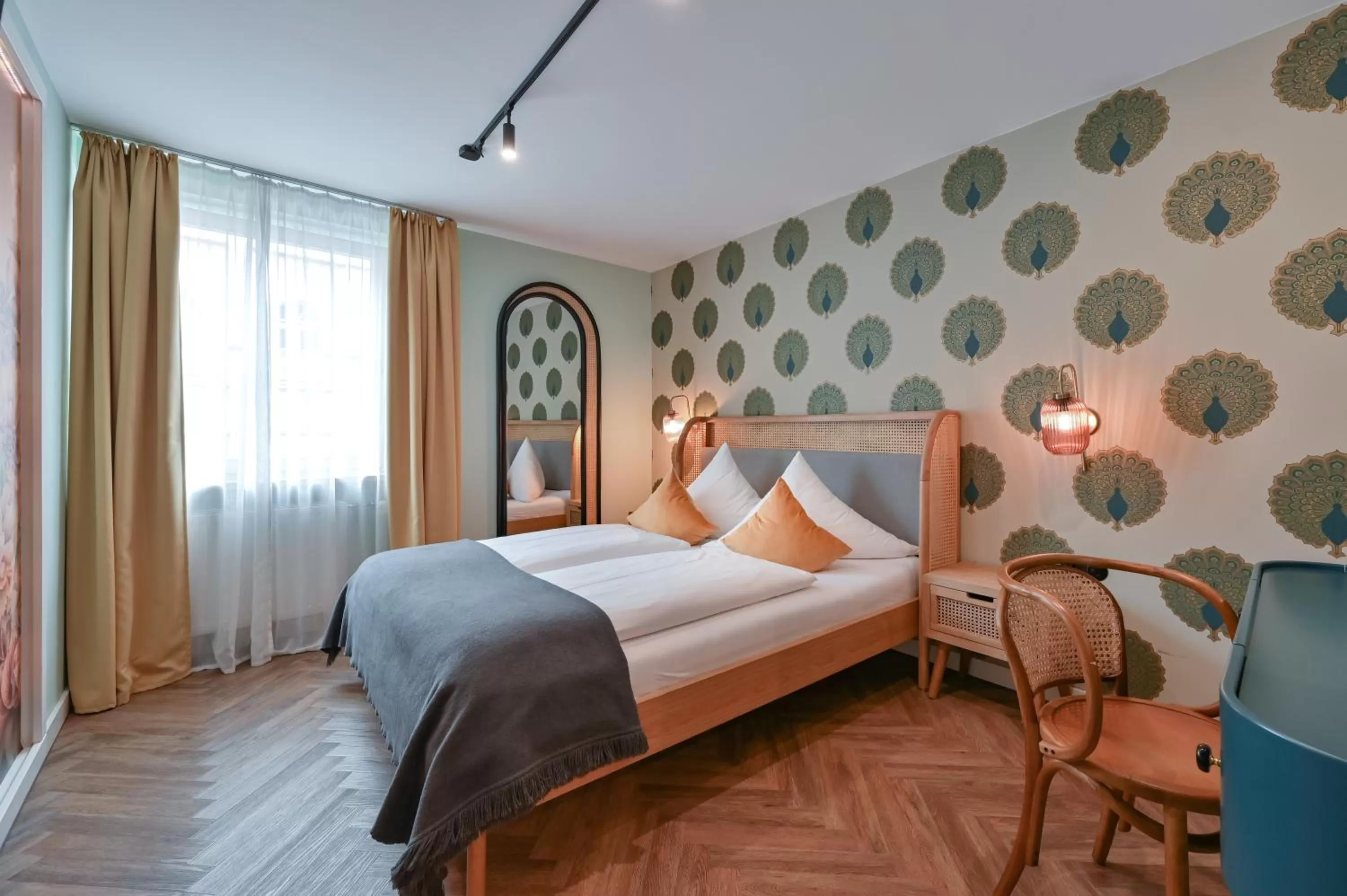 Bedroom, Bed in Hotel Sonne