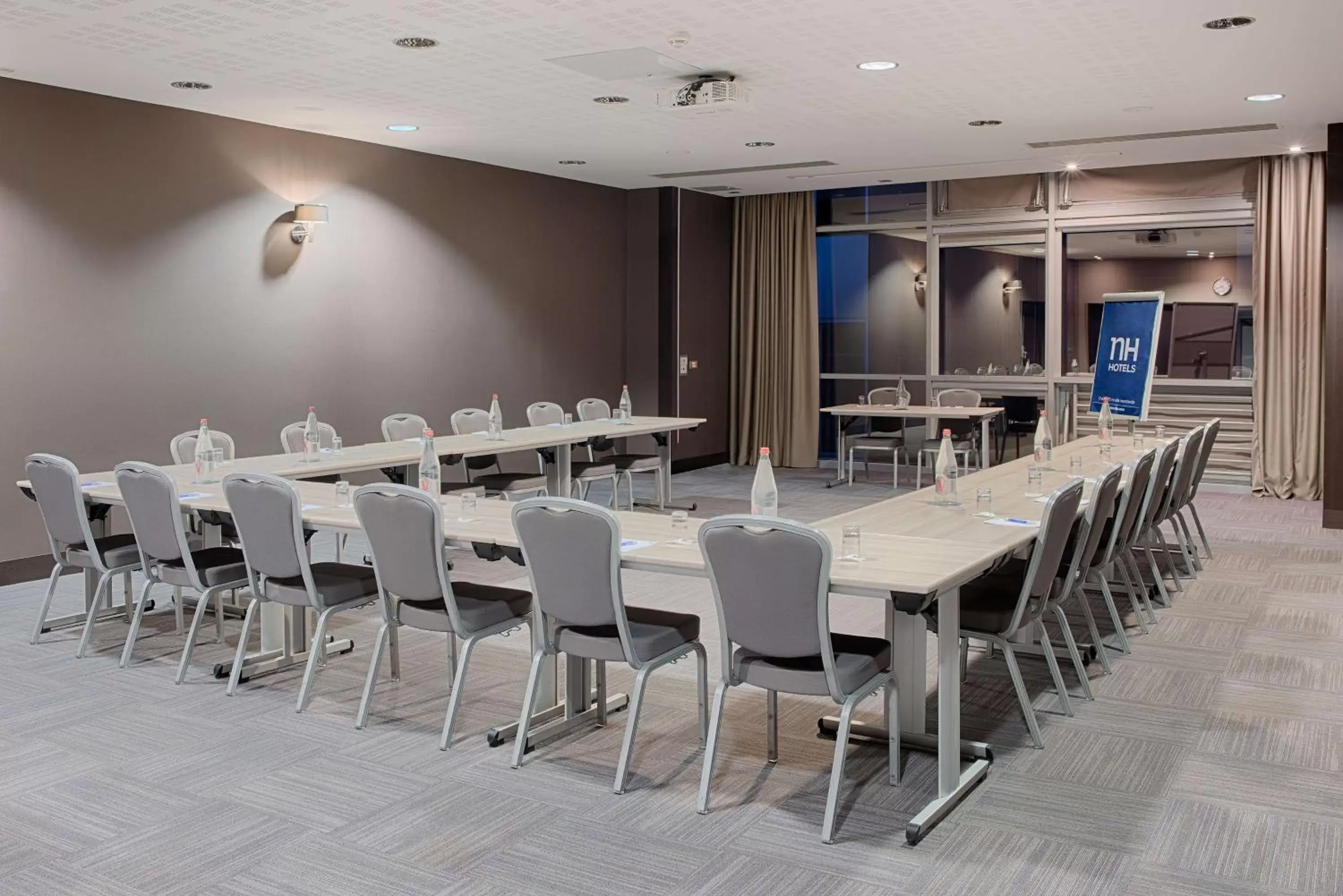Meeting/conference room in NH Lyon Airport