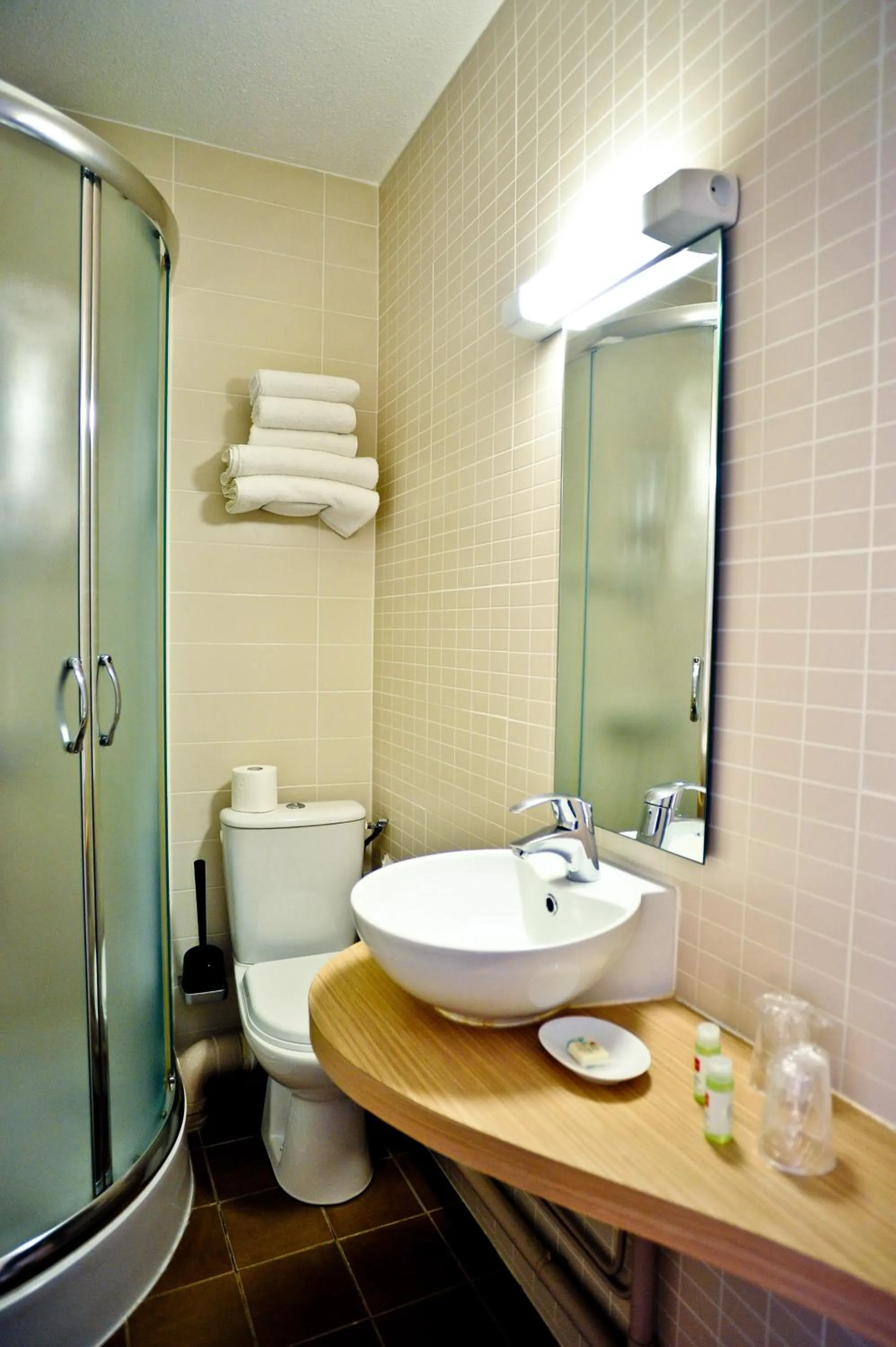 Bathroom in Hôtel Oxo