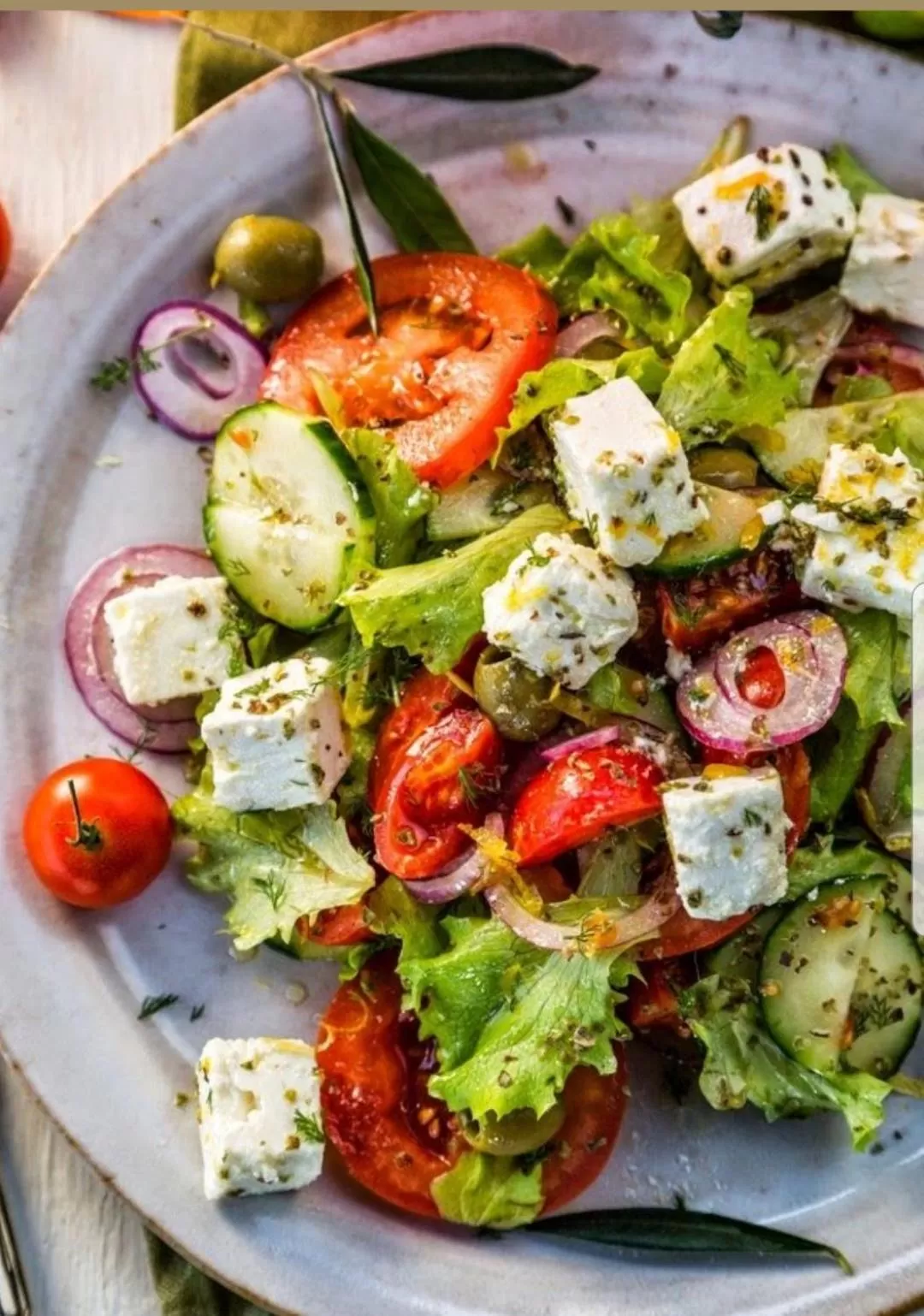 Food in Hotel Salosi