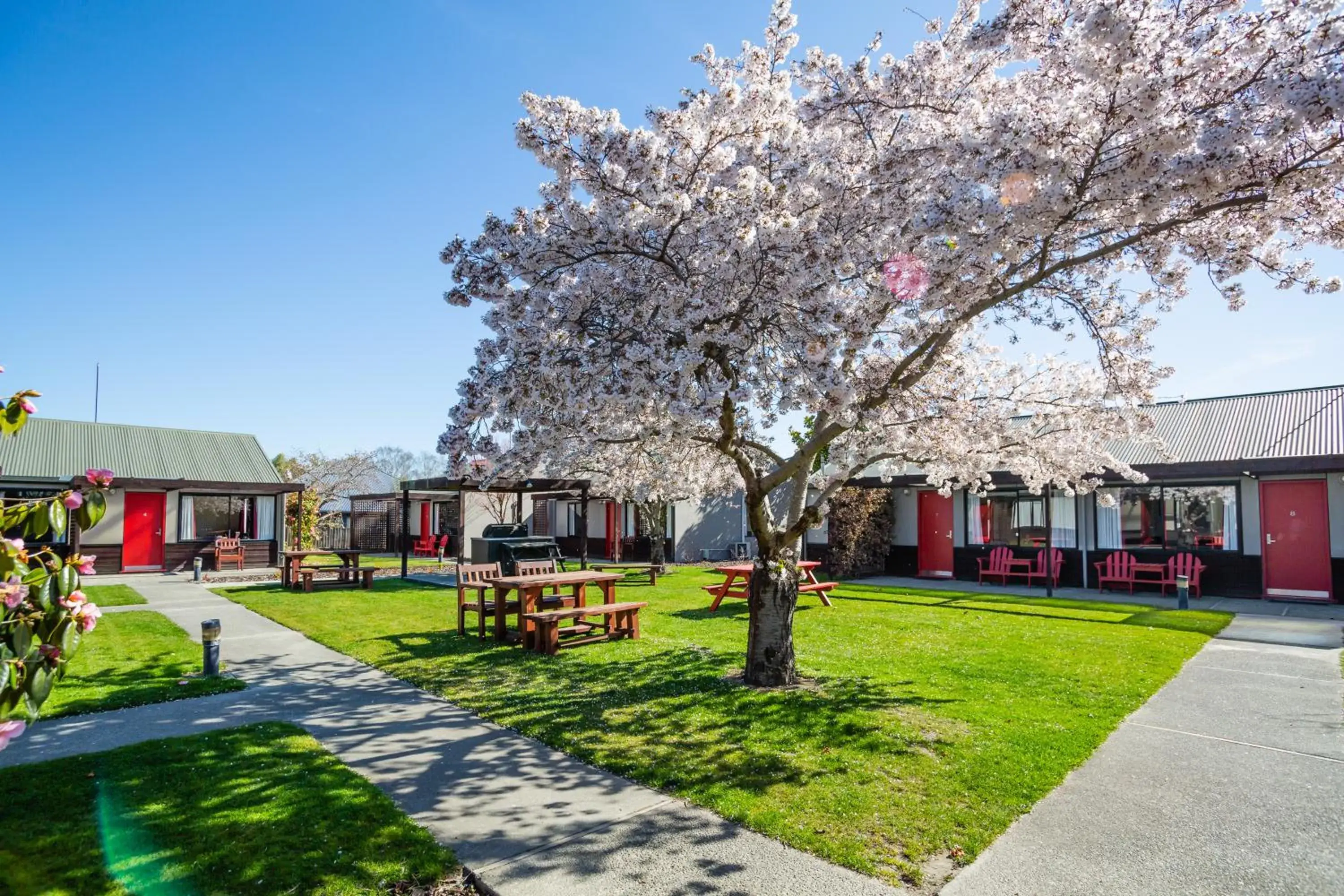 Property Building in Christchurch Park Motel