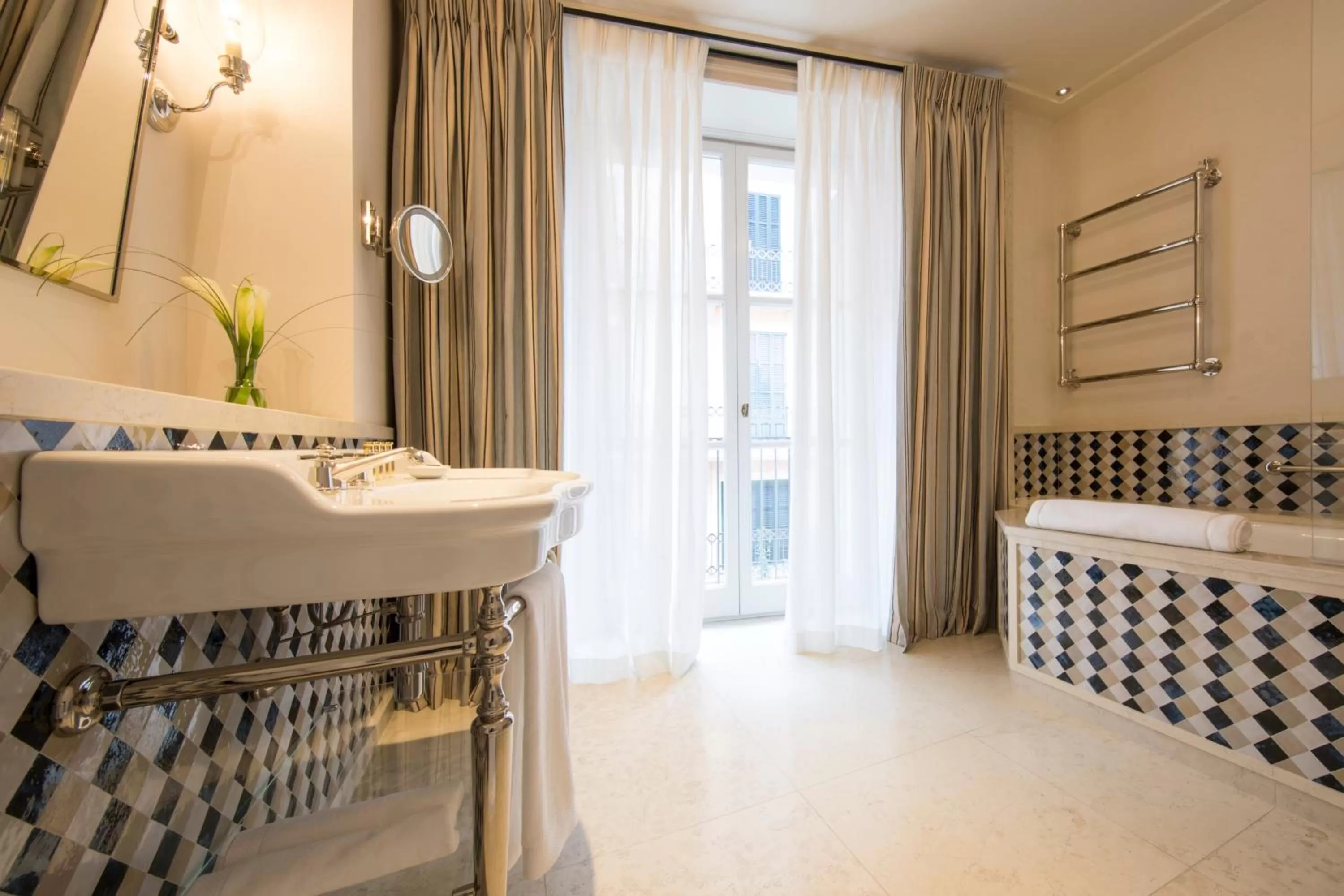 Bathroom in Hotel Cappuccino - Palma