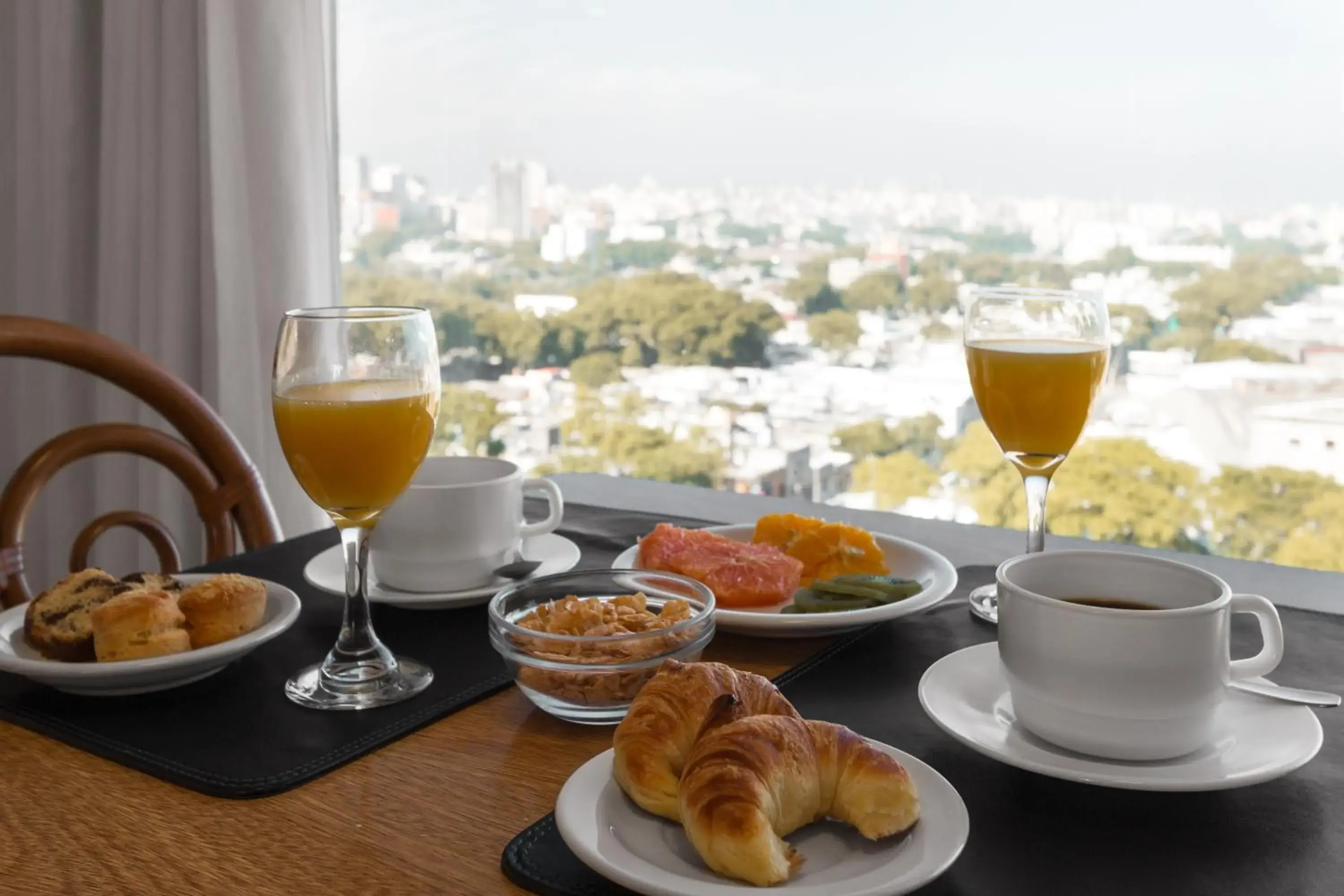 Buffet breakfast, Breakfast in Days Inn Montevideo