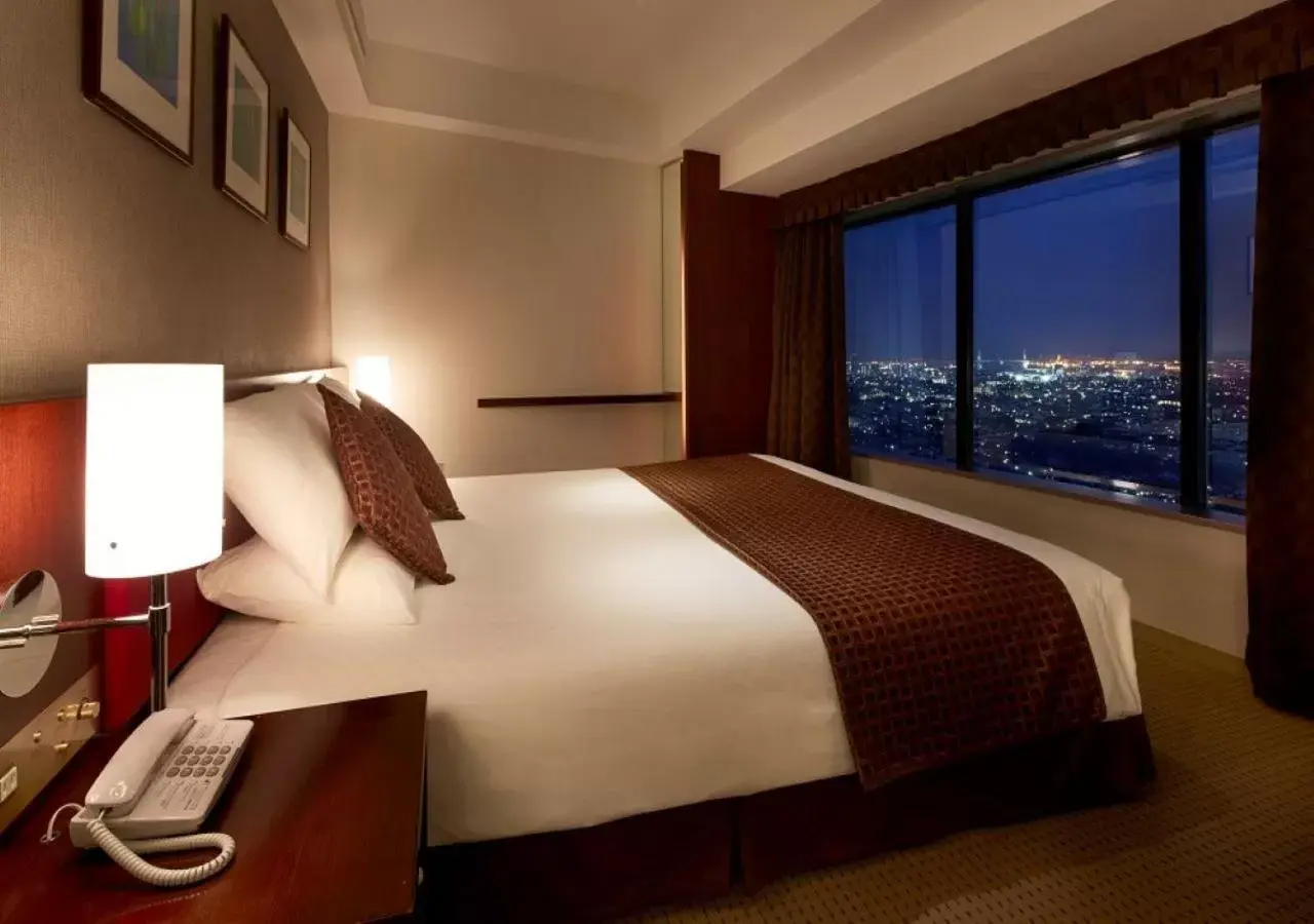Photo of the whole room, Bed in Shin Yokohama Prince Hotel