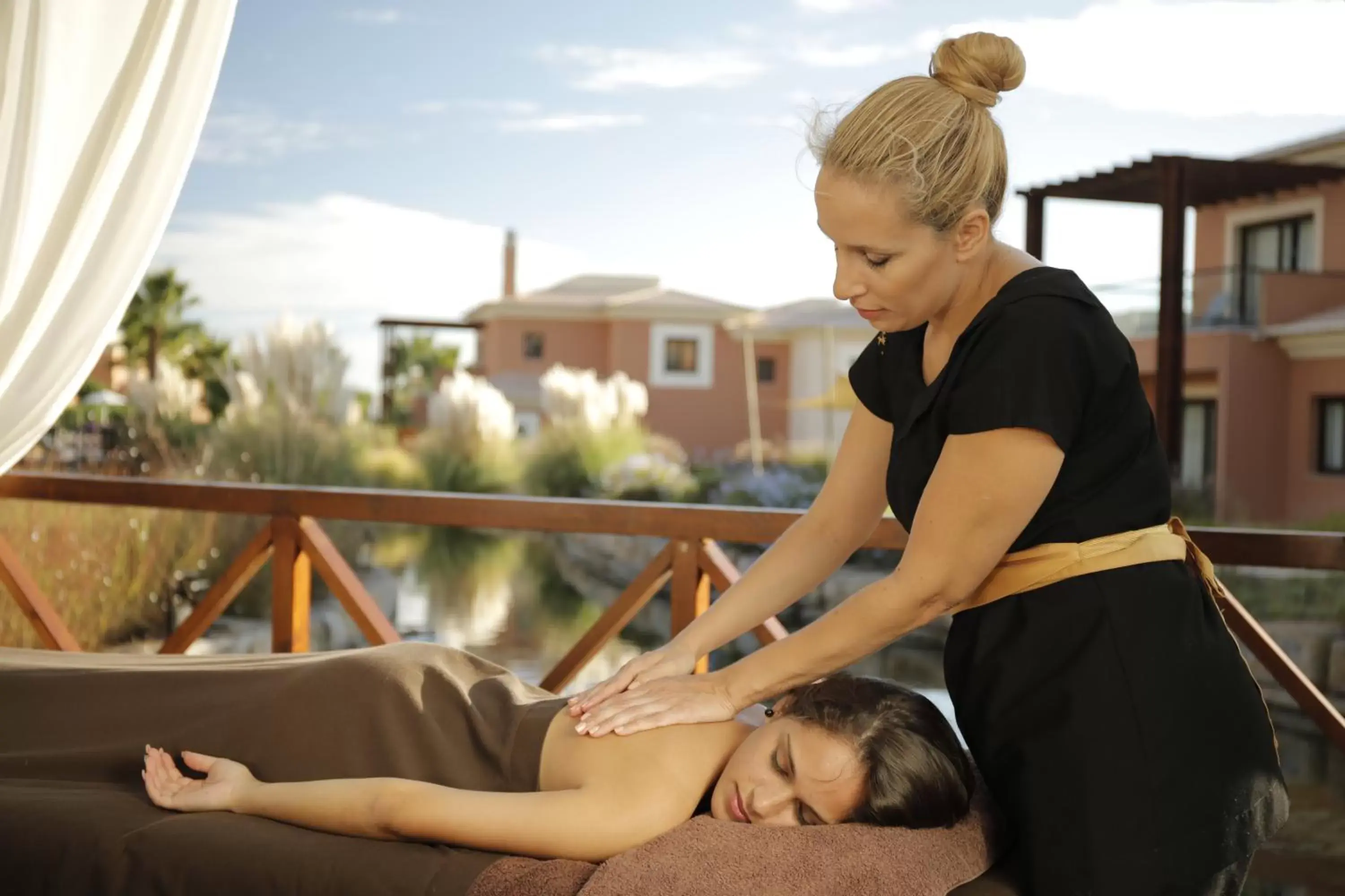 Massage in Monte Santo Resort