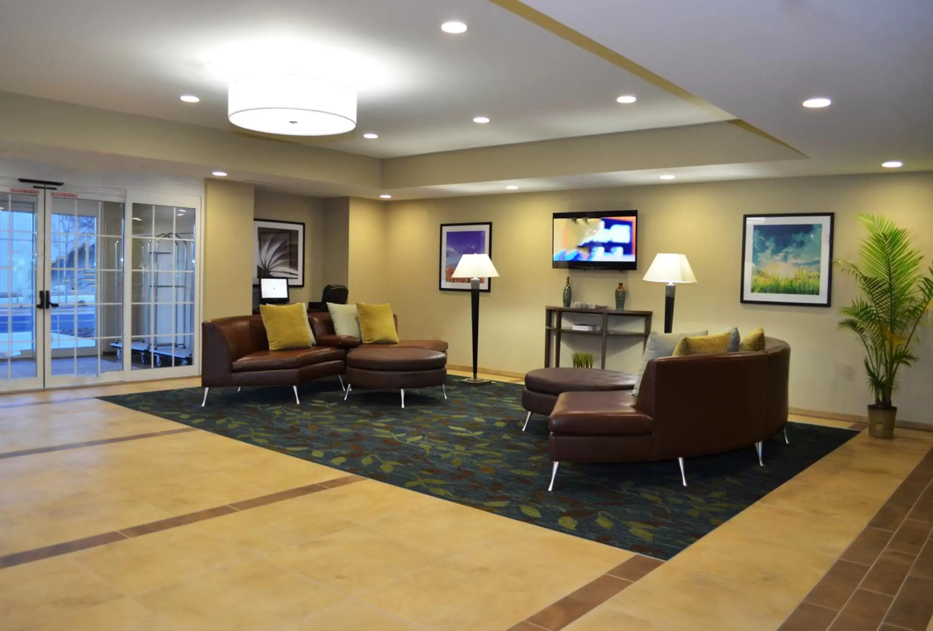 Property building, Lobby/Reception in Candlewood Suites Greenville, an IHG Hotel