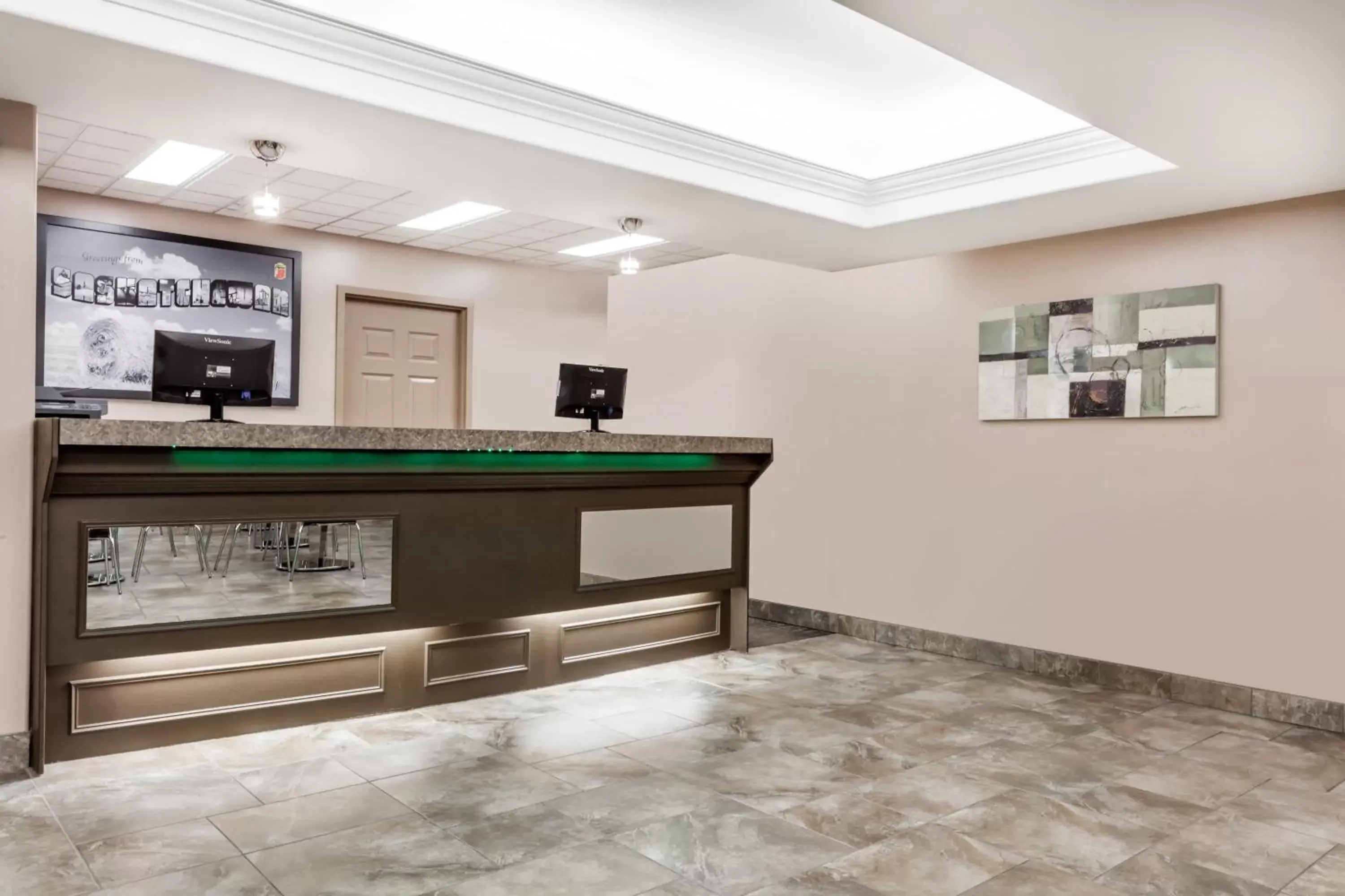 Lobby or reception, Lobby/Reception in Super 8 by Wyndham Saskatoon Near Saskatoon Airport
