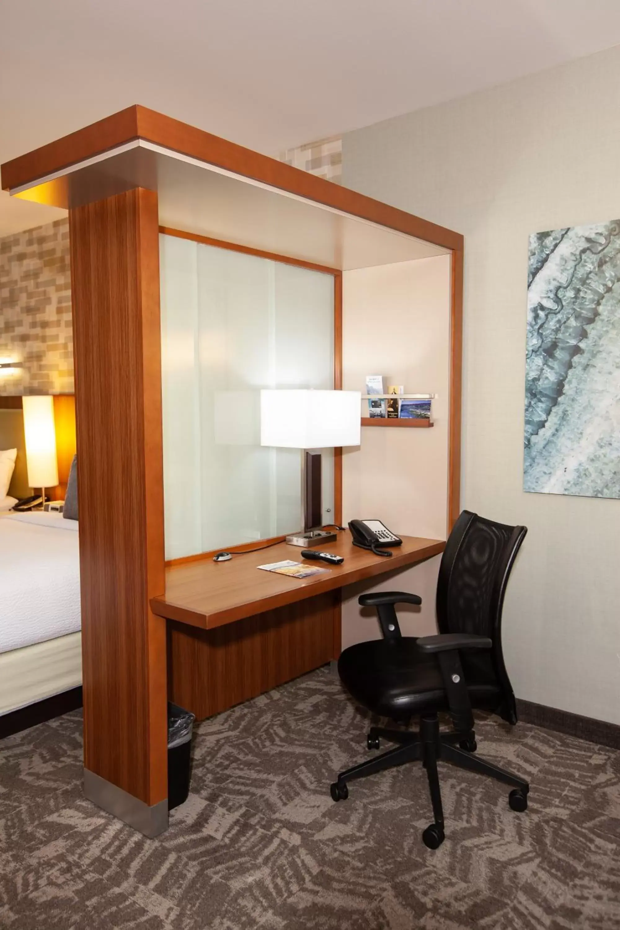 Photo of the whole room in SpringHill Suites Wenatchee