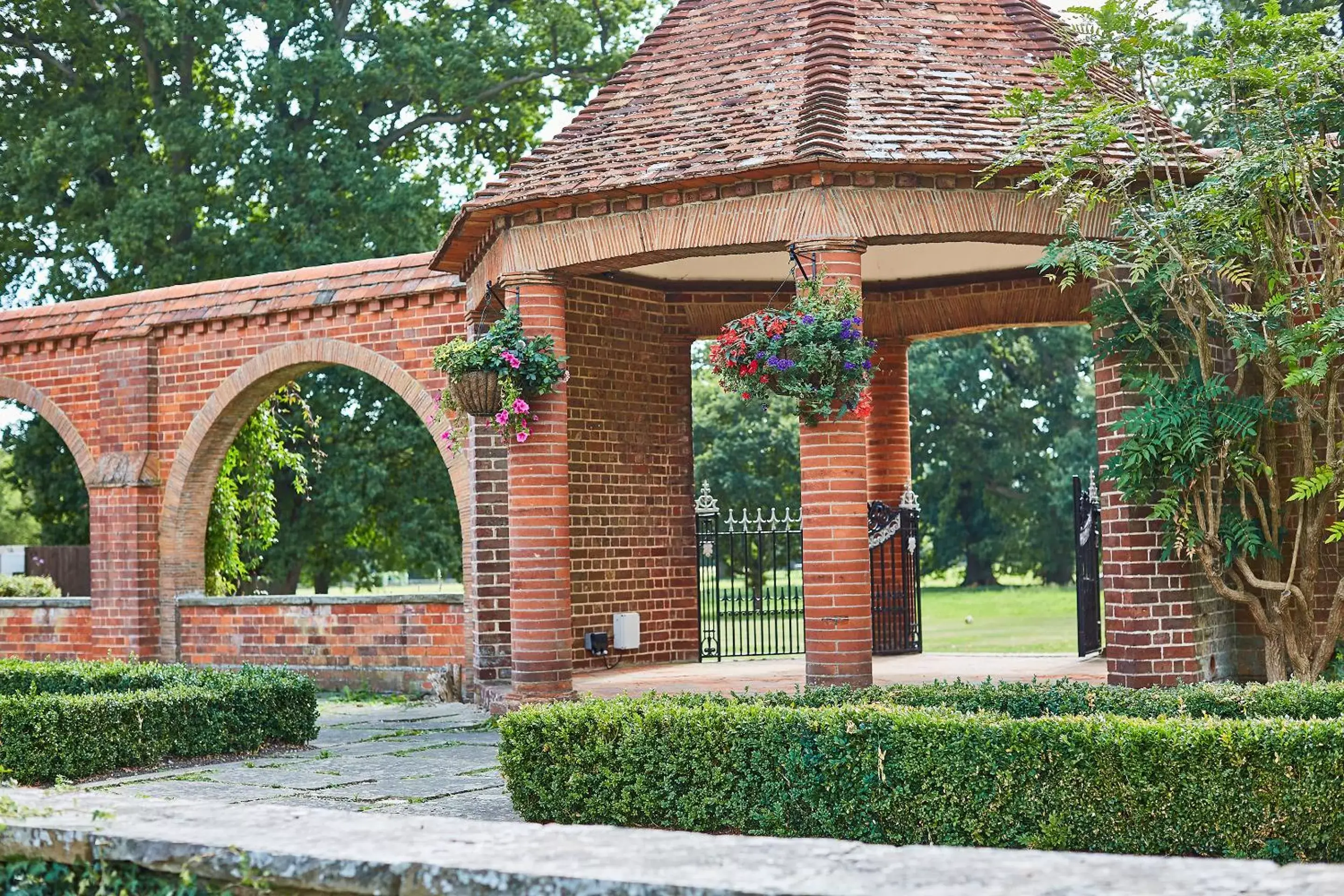 Garden, Property Building in Milton Hill House