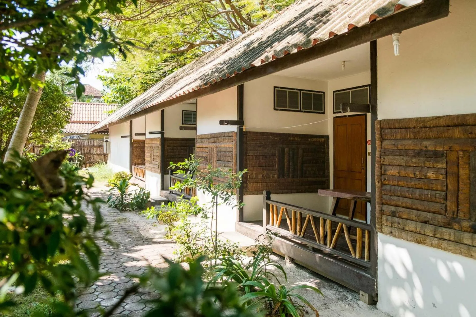 Property building in Marine Chaweng Beach Resort