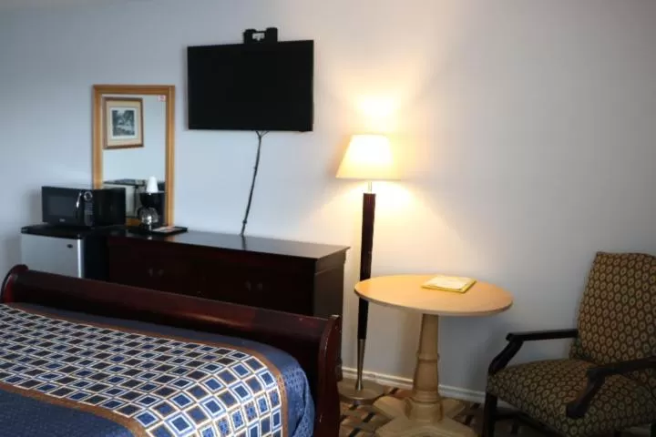 Bed in Bent Tree Motel