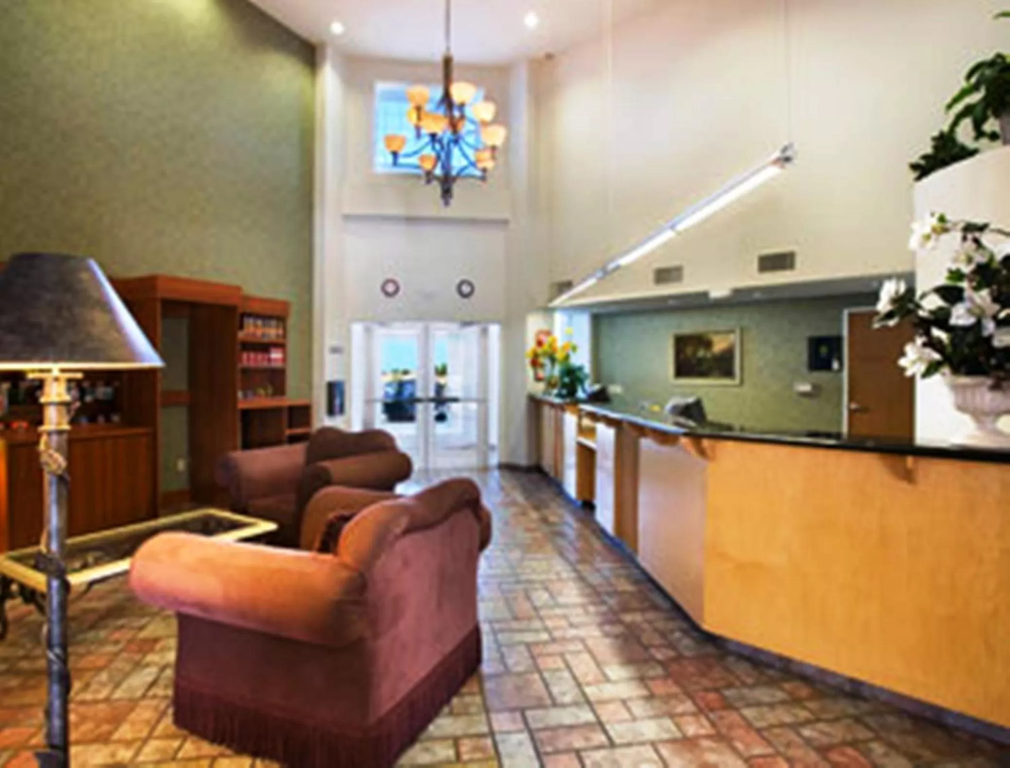 Lobby or reception in Ramada by Wyndham Williams