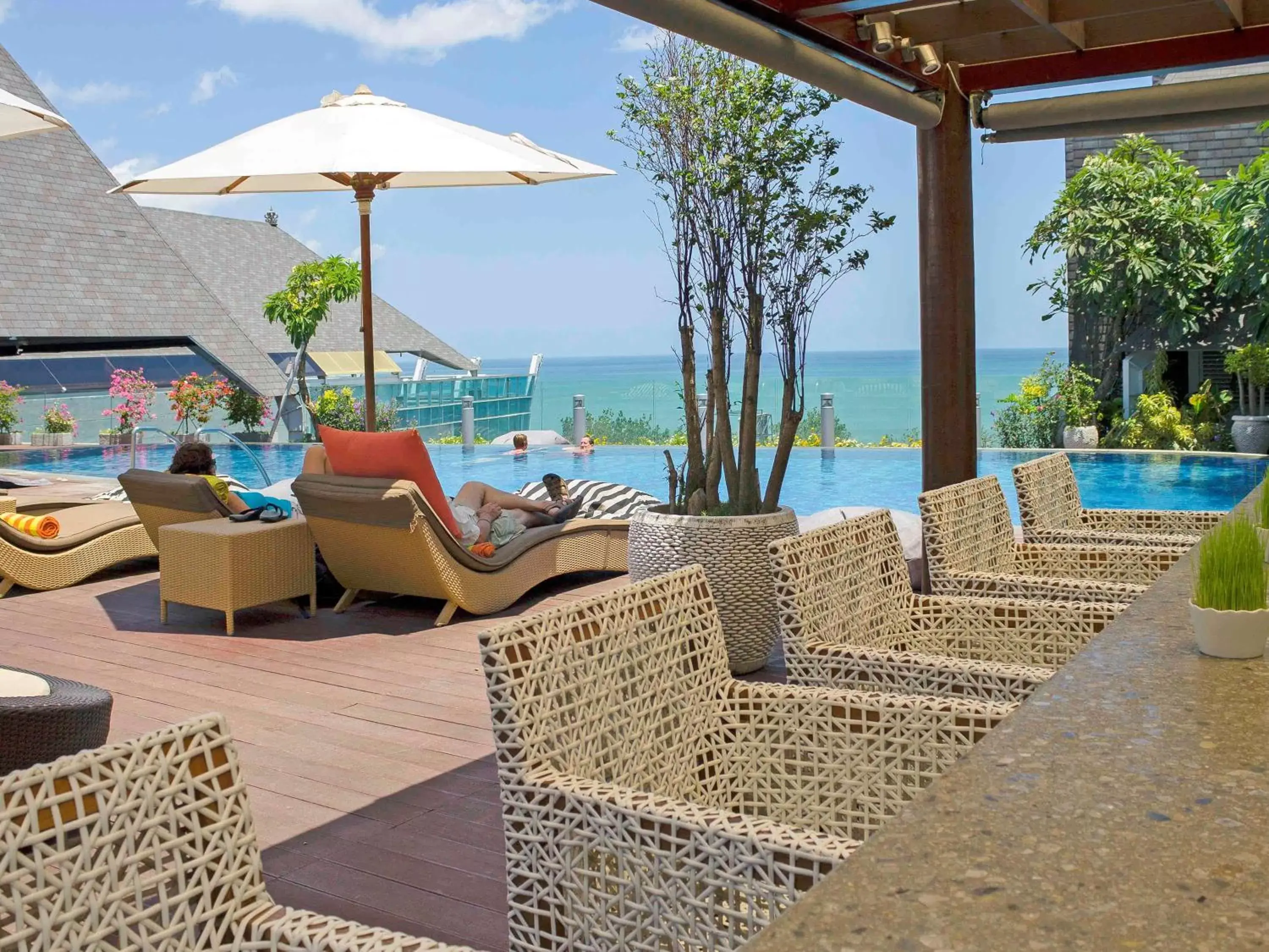 Lounge or bar in The Kuta Beach Heritage Hotel - Managed by Accor