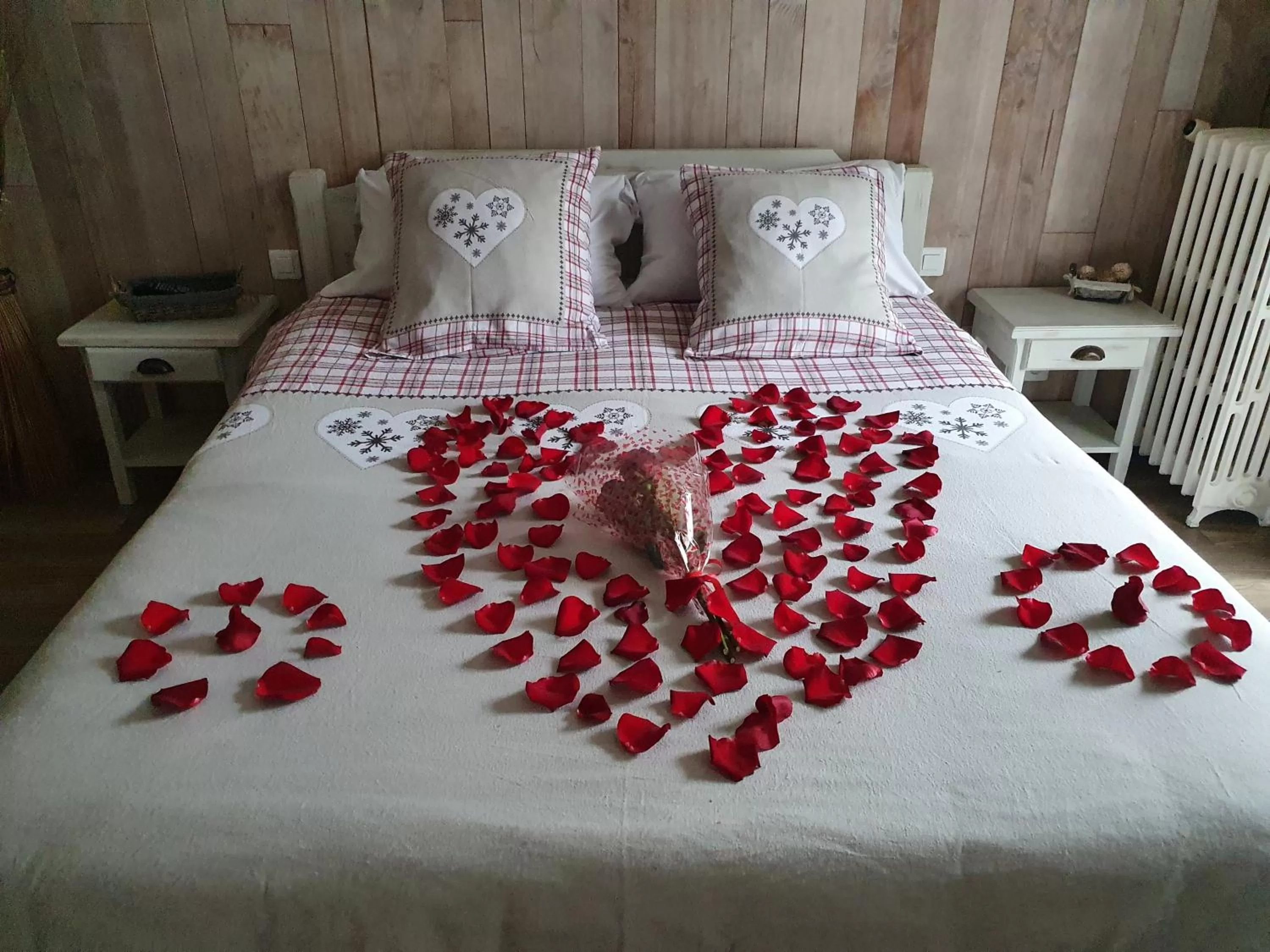 Bed in Le Patio de Luchon