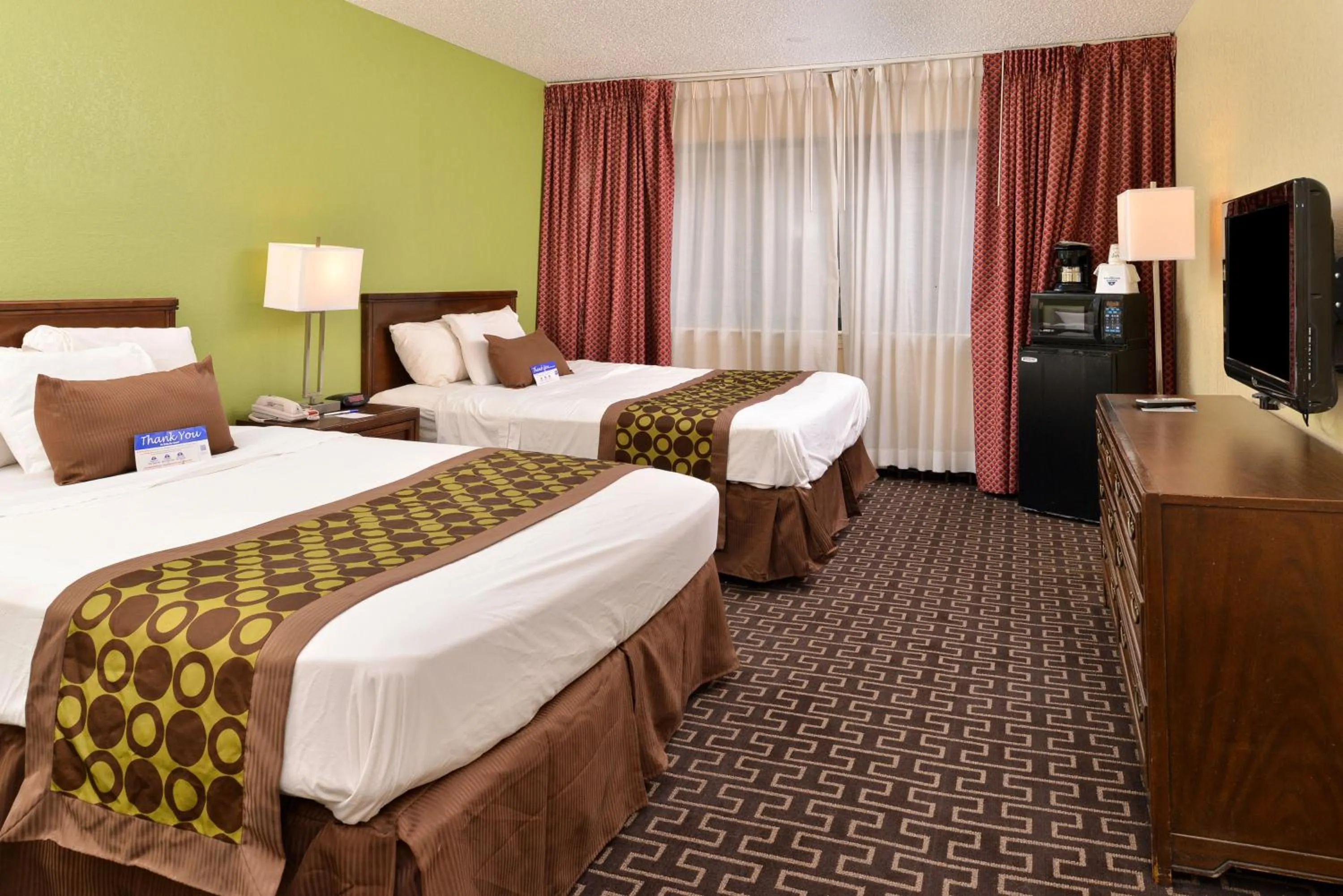 Bedroom, Bed in Americas Best Value Inn & Suites Extended Stay - Tulsa