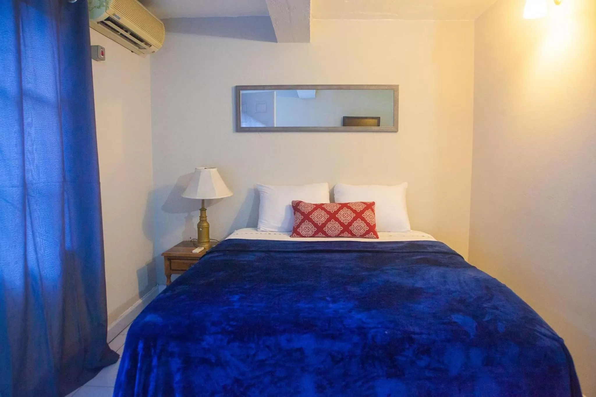 Bed in Caribic House