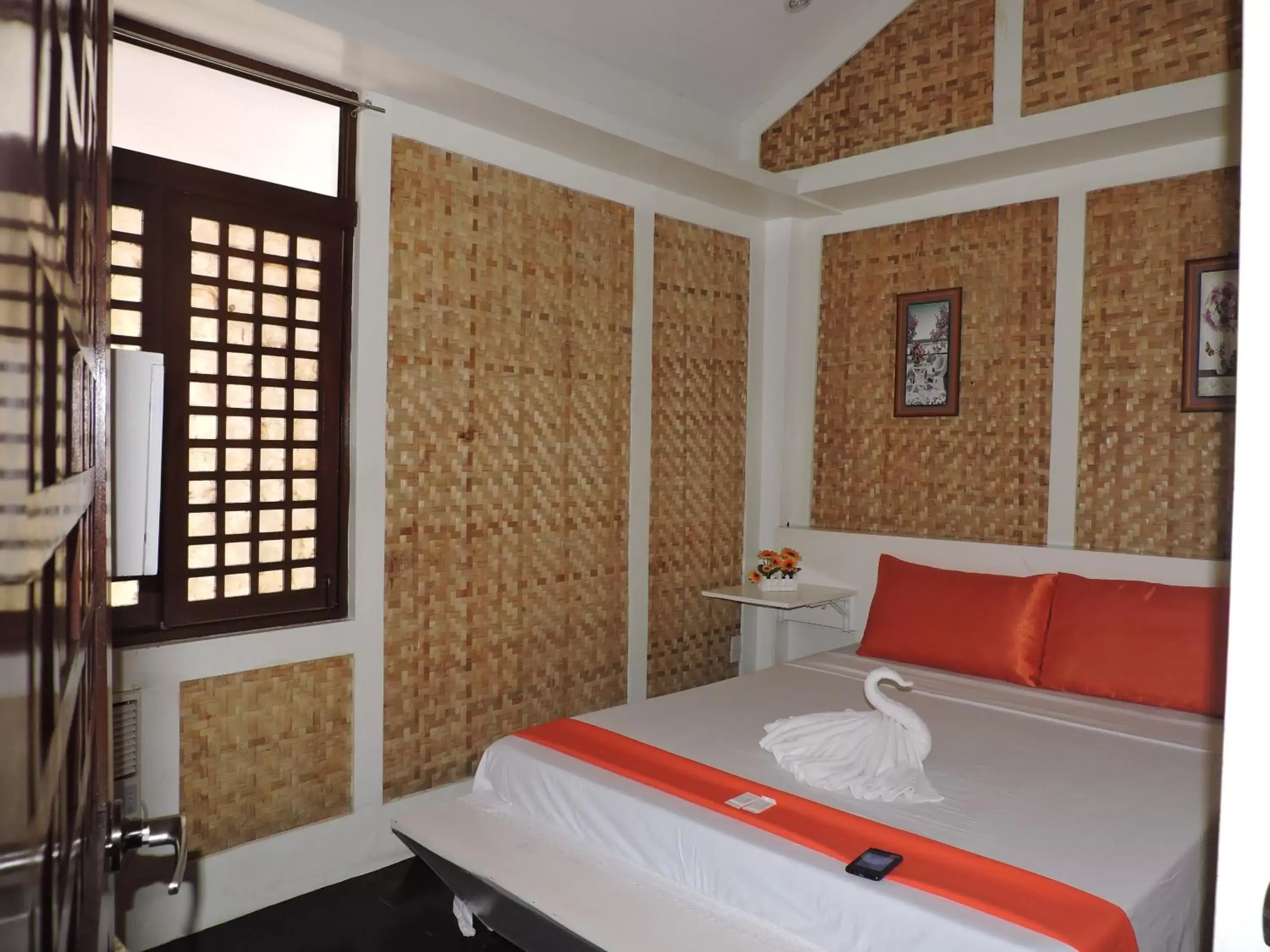 Bedroom, Bed in Orange Mangrove Pension House by SMS Hospitality Bedroom, Bed in Orange Mangrove Pension House by SMS Hospitality