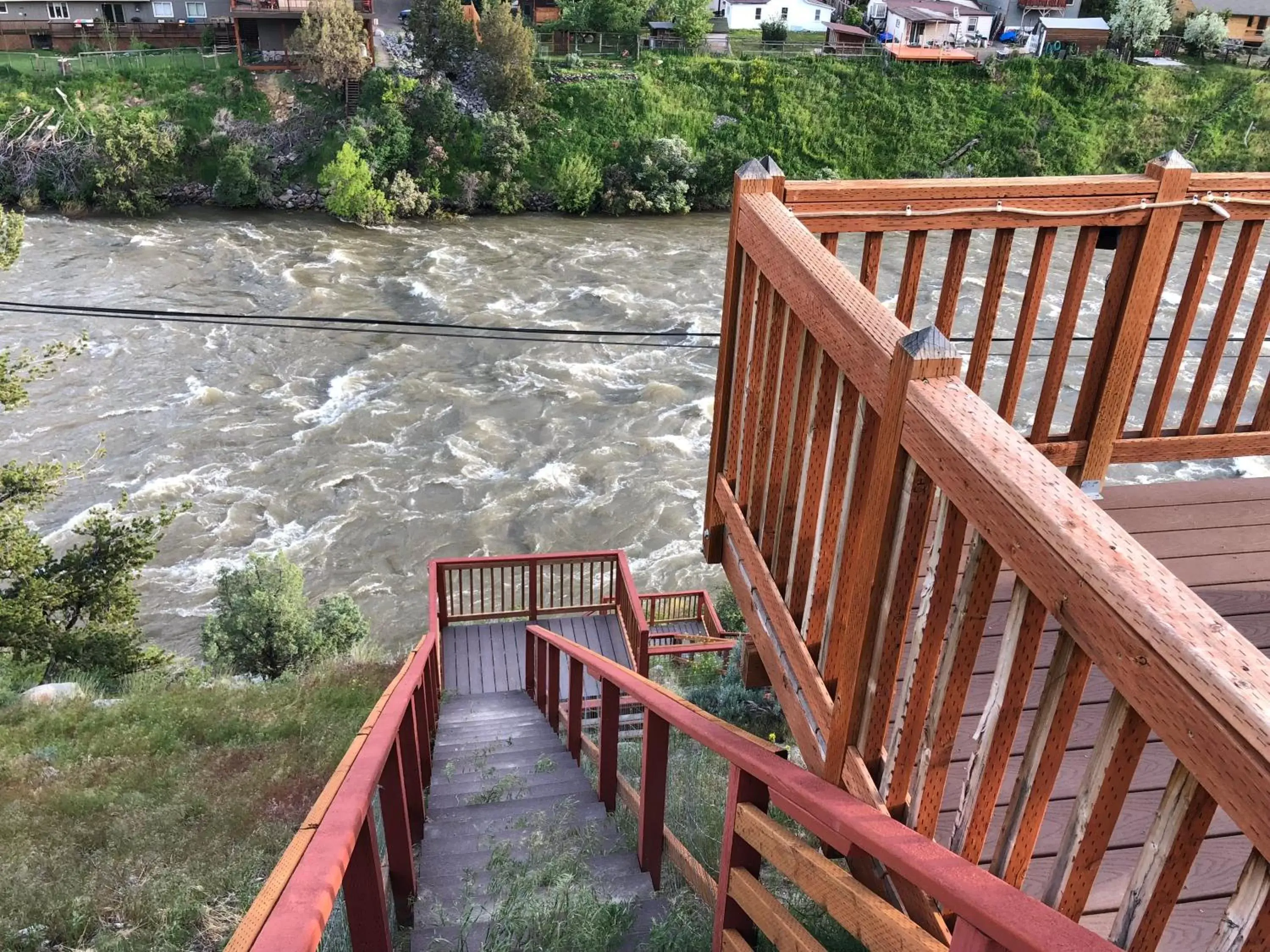 Balcony/Terrace in Yellowstone Riverside Cottages