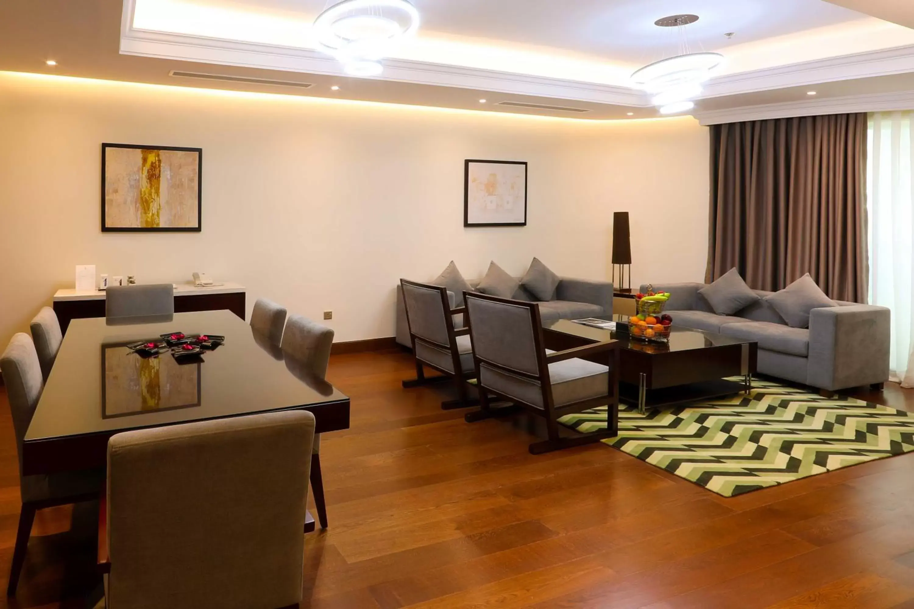 Living room, Seating Area in Number One Tower Suites Hotel