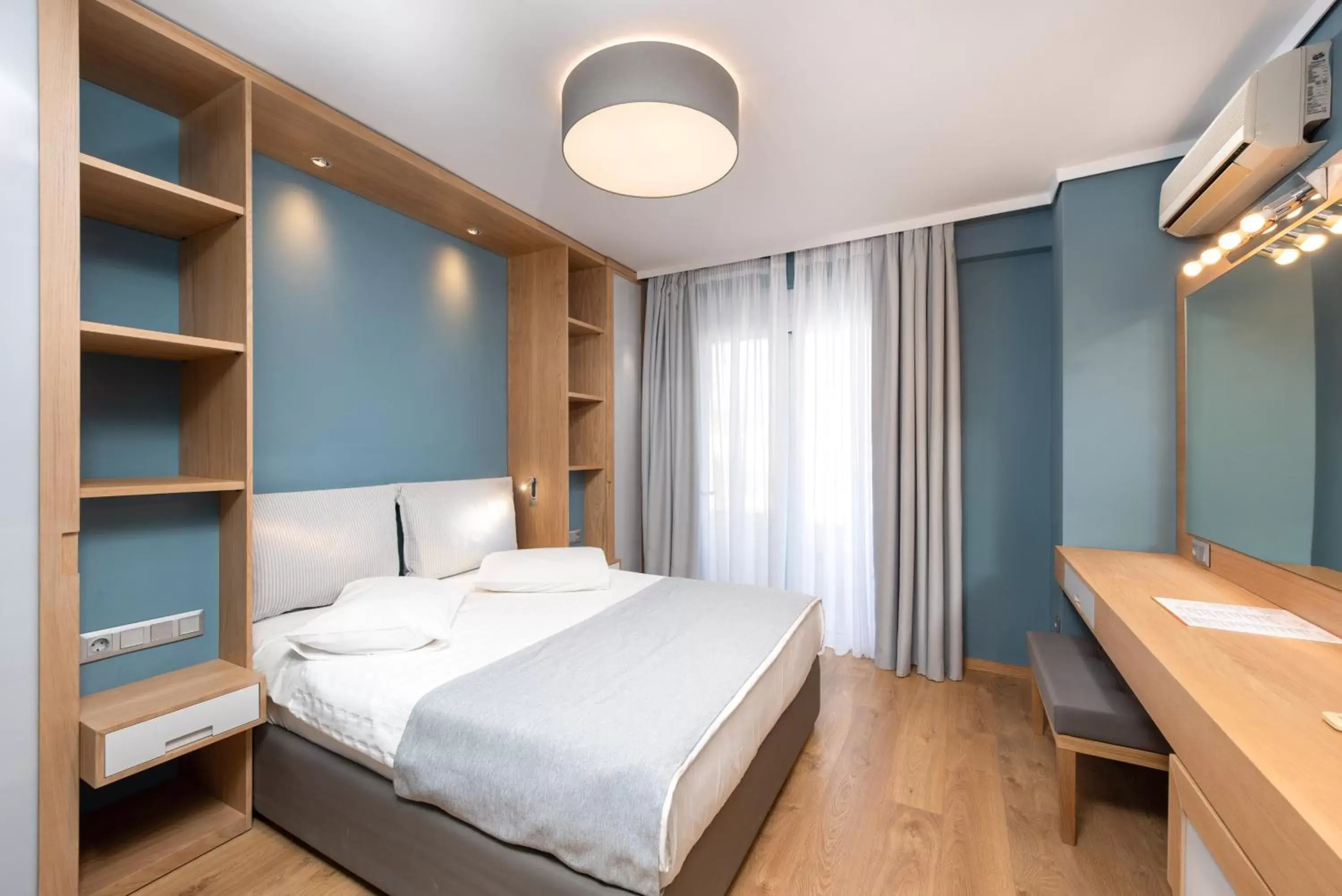 Exclusive Double or Twin Room with Sea View in Heliotrope Hotels Exclusive Double or Twin Room with Sea View in Heliotrope Hotels