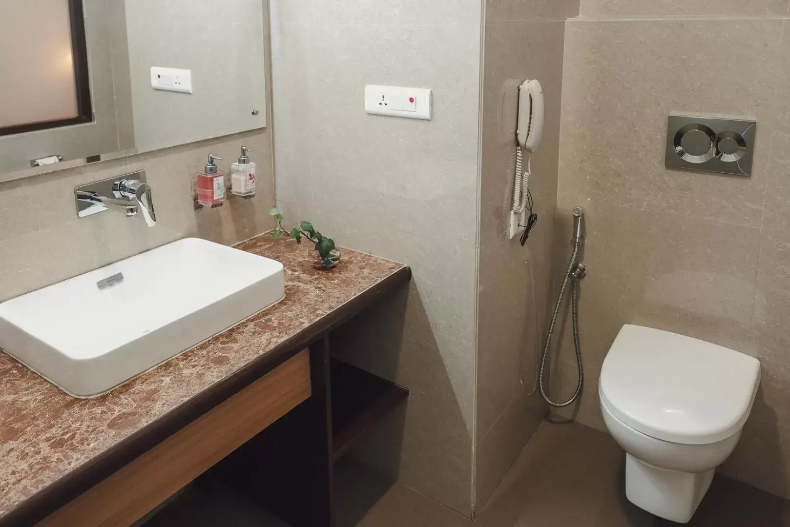 Bathroom in Sinclairs Gangtok