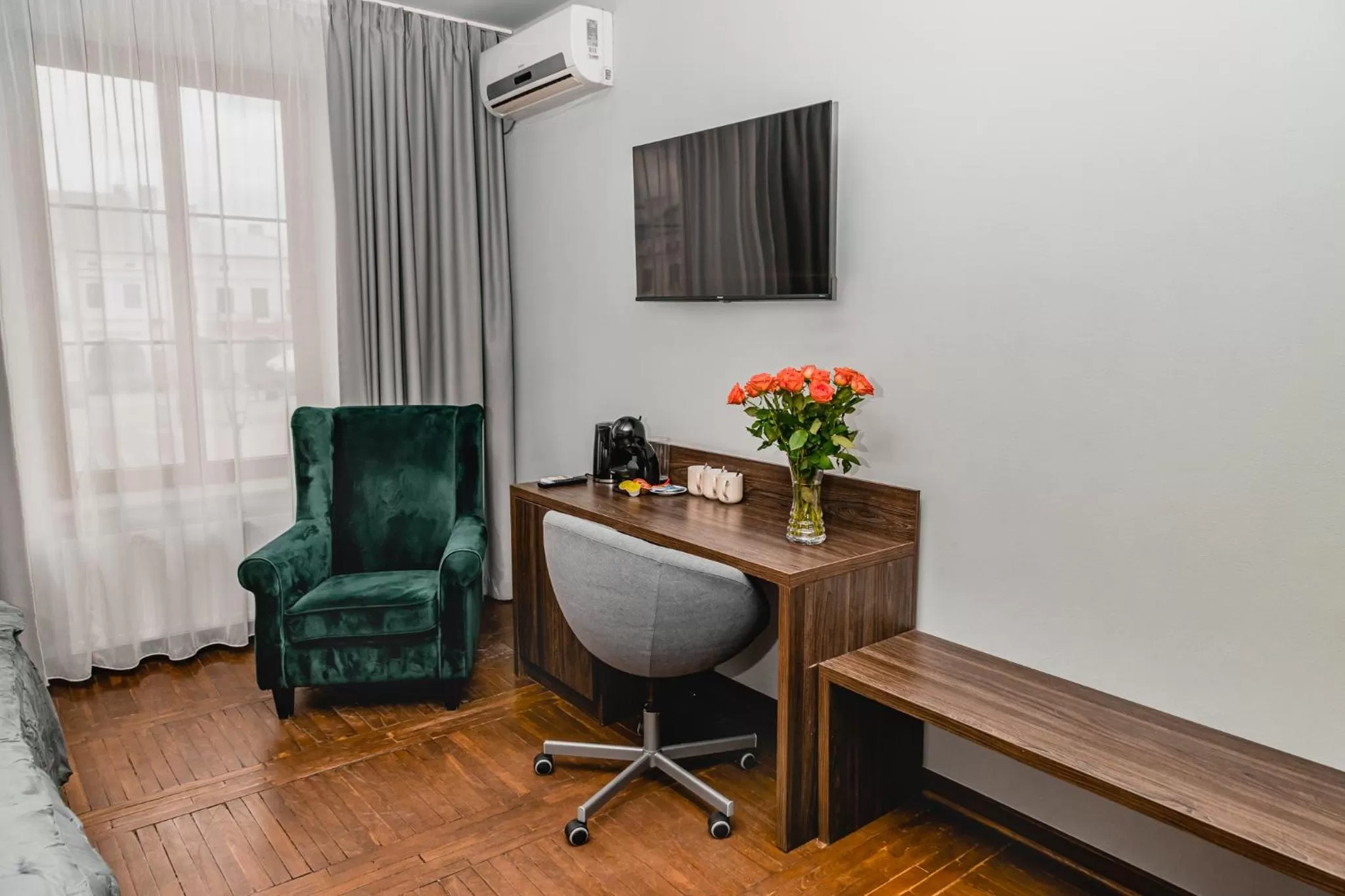 Communal lounge/ TV room in The Old Townhouse II