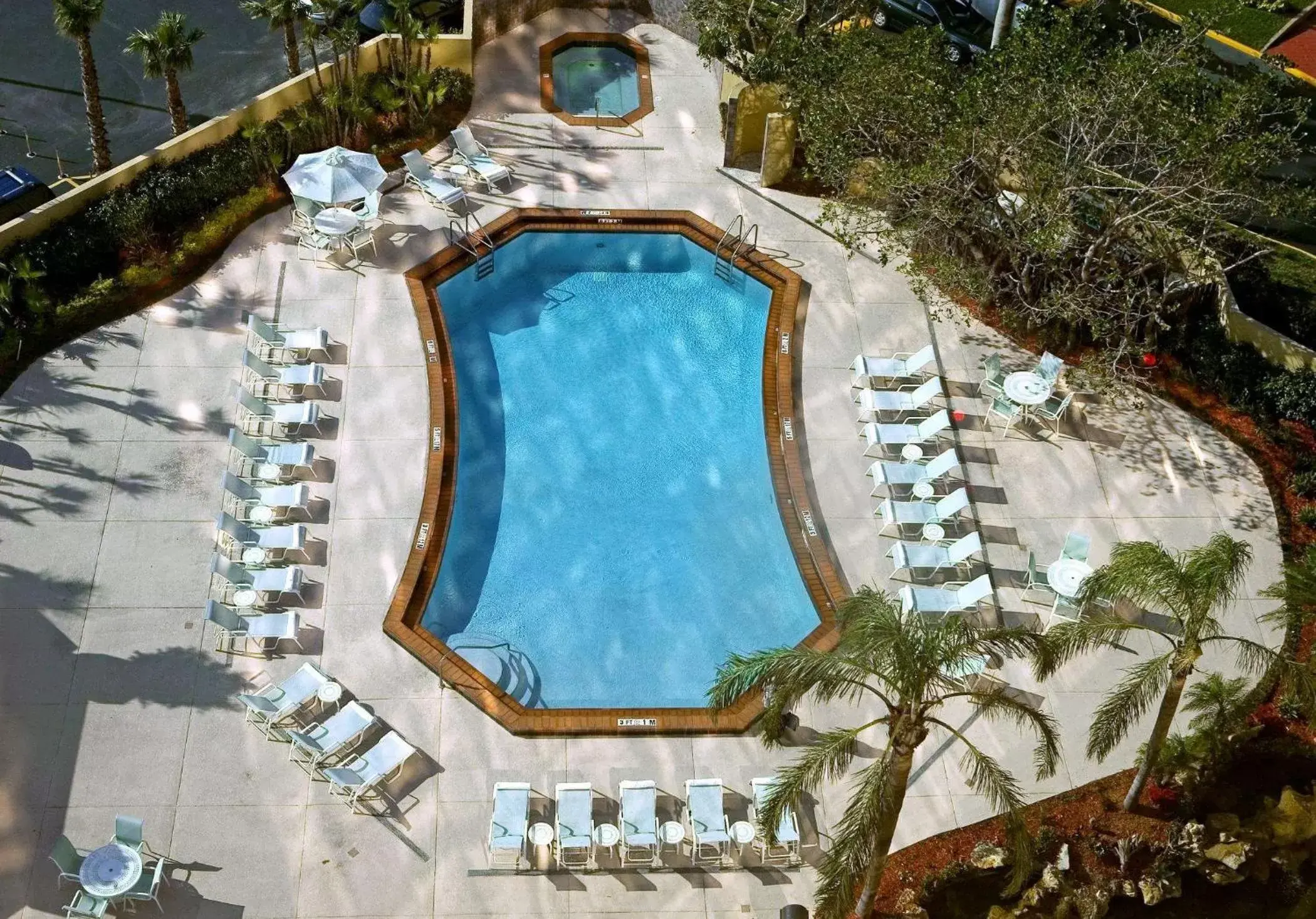 Pool View in DoubleTree by Hilton Hotel Miami Airport & Convention Center