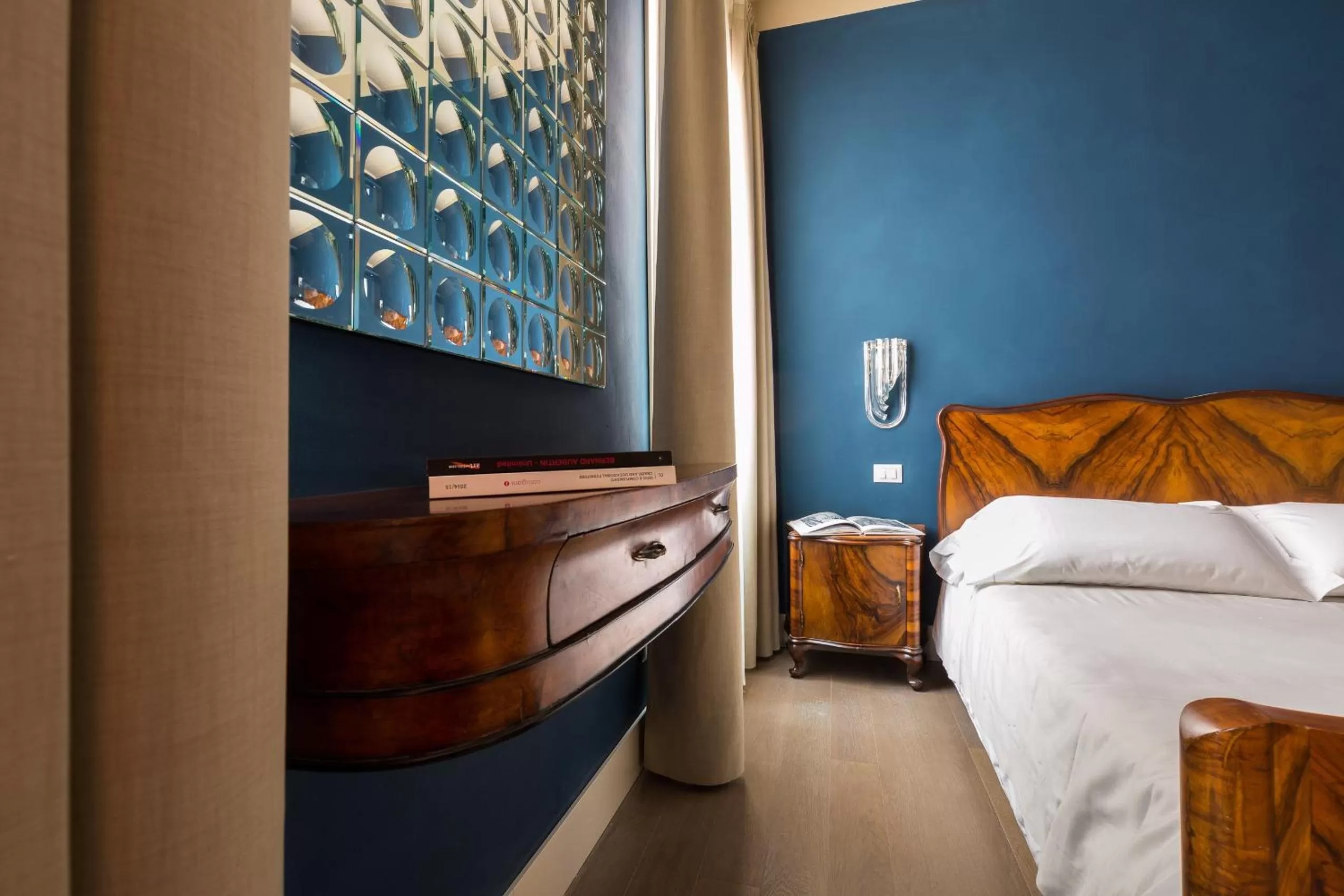 Bed in Hotel Liassidi Palace