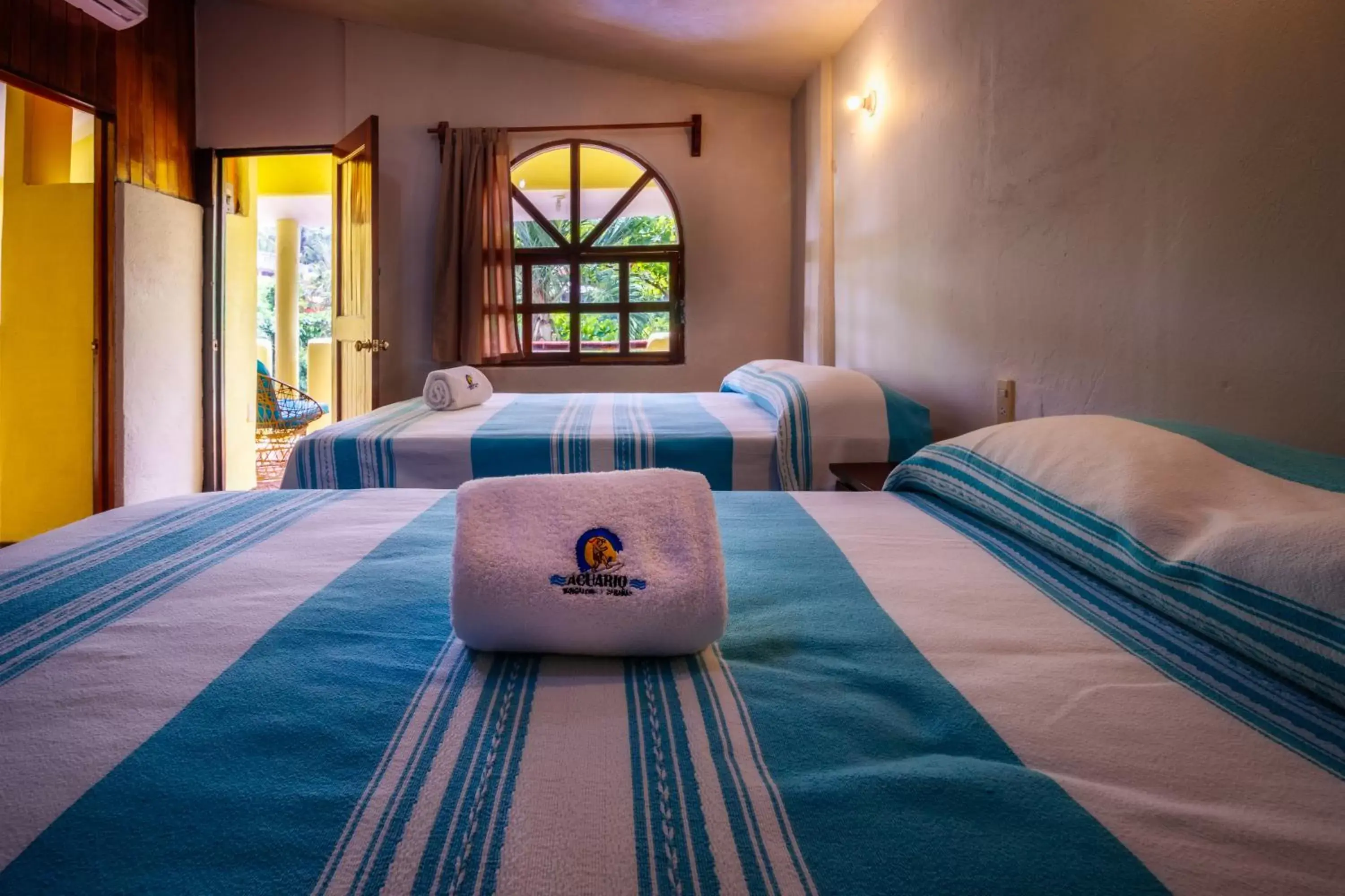 Bed in Hotel Bungalows Acuario