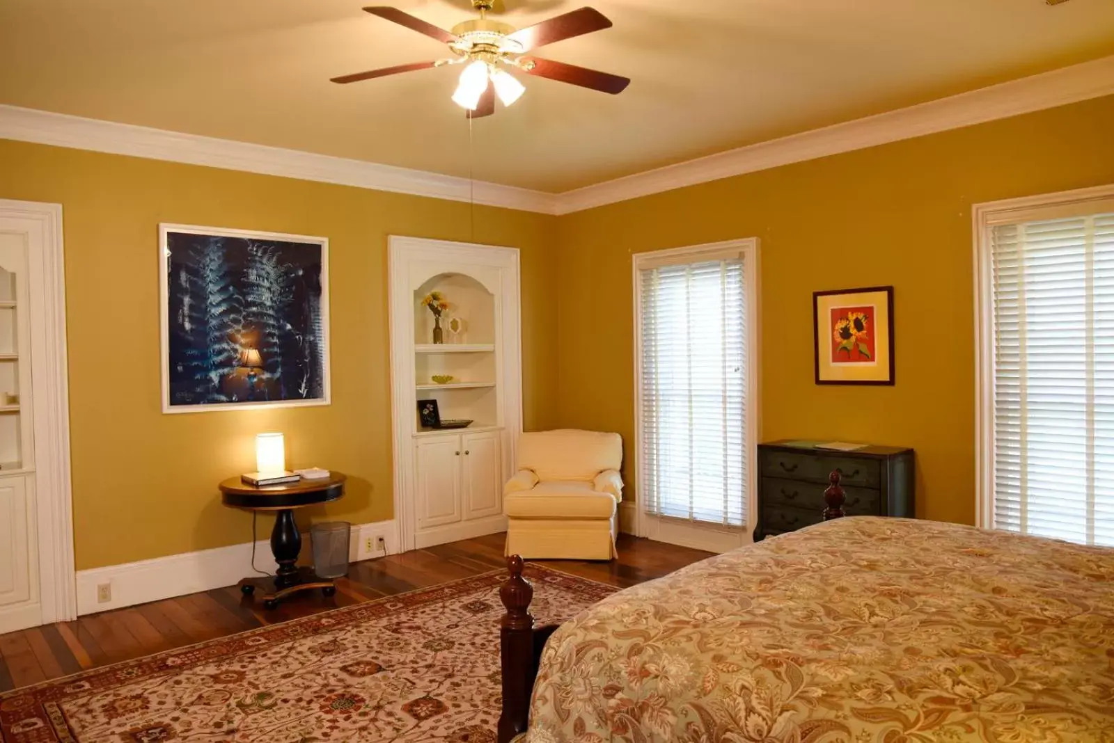 Photo of the whole room, Bed in Wildflower Ranch Inn Photo of the whole room, Bed in Wildflower Ranch Inn