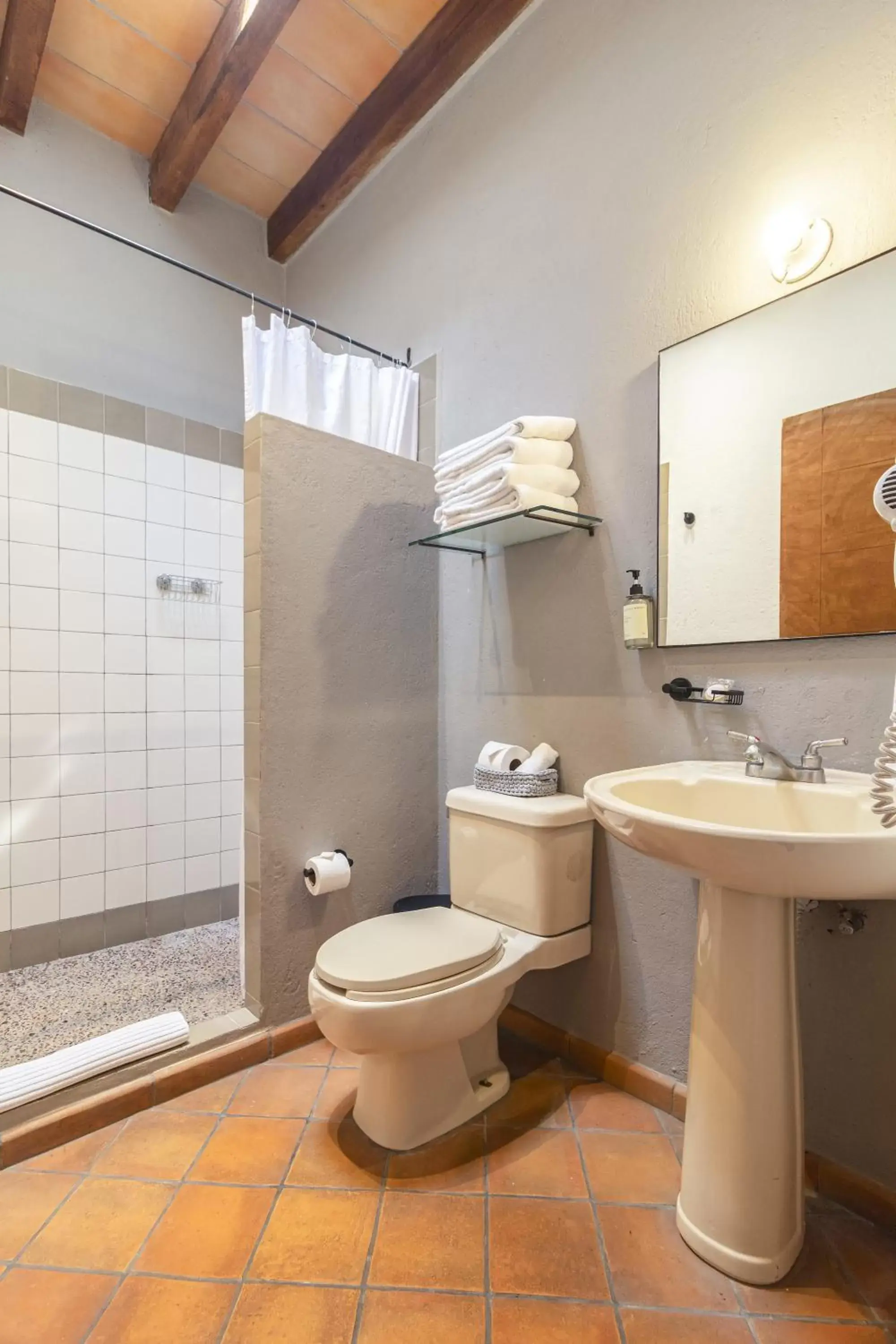 Bathroom in Casa Goyri San Miguel de Allende