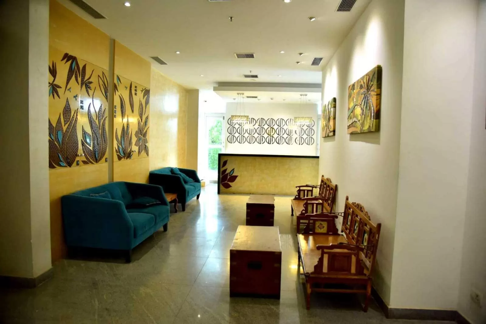 Seating area in Hotel Sabareesh Park