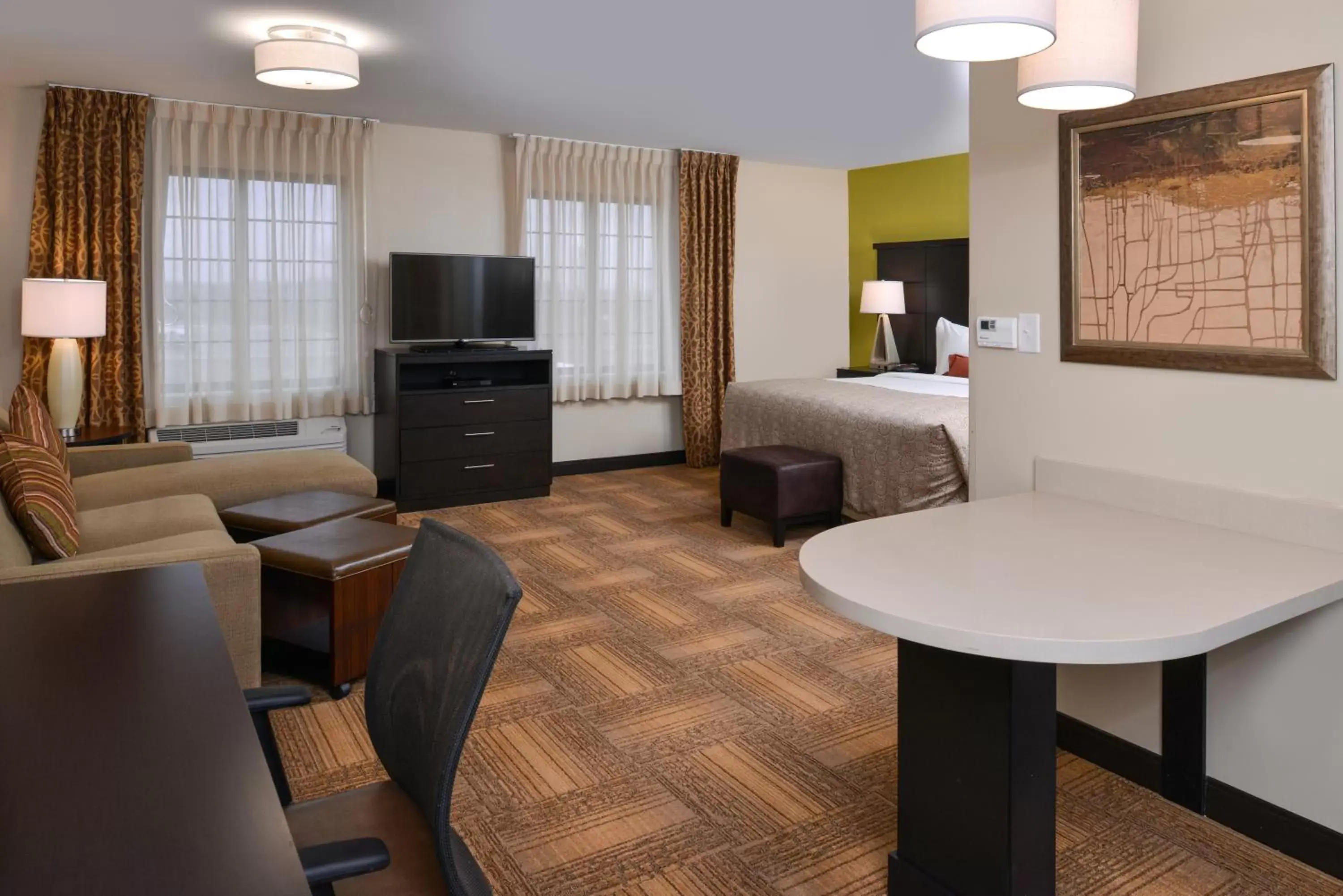 Photo of the whole room, Seating Area in Staybridge Suites Merrillville, an IHG Hotel
