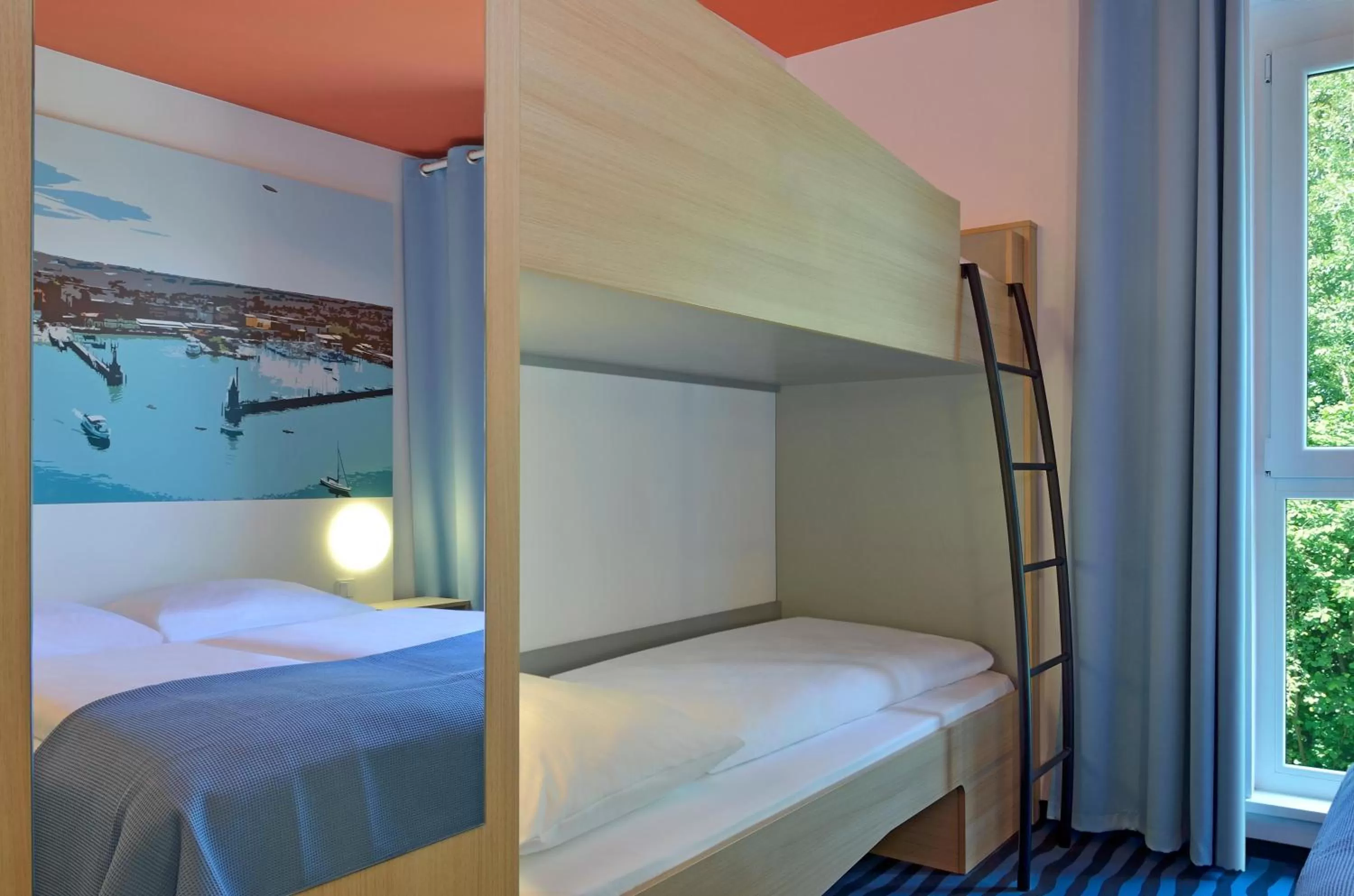 Family Room in B&B Hotel Konstanz