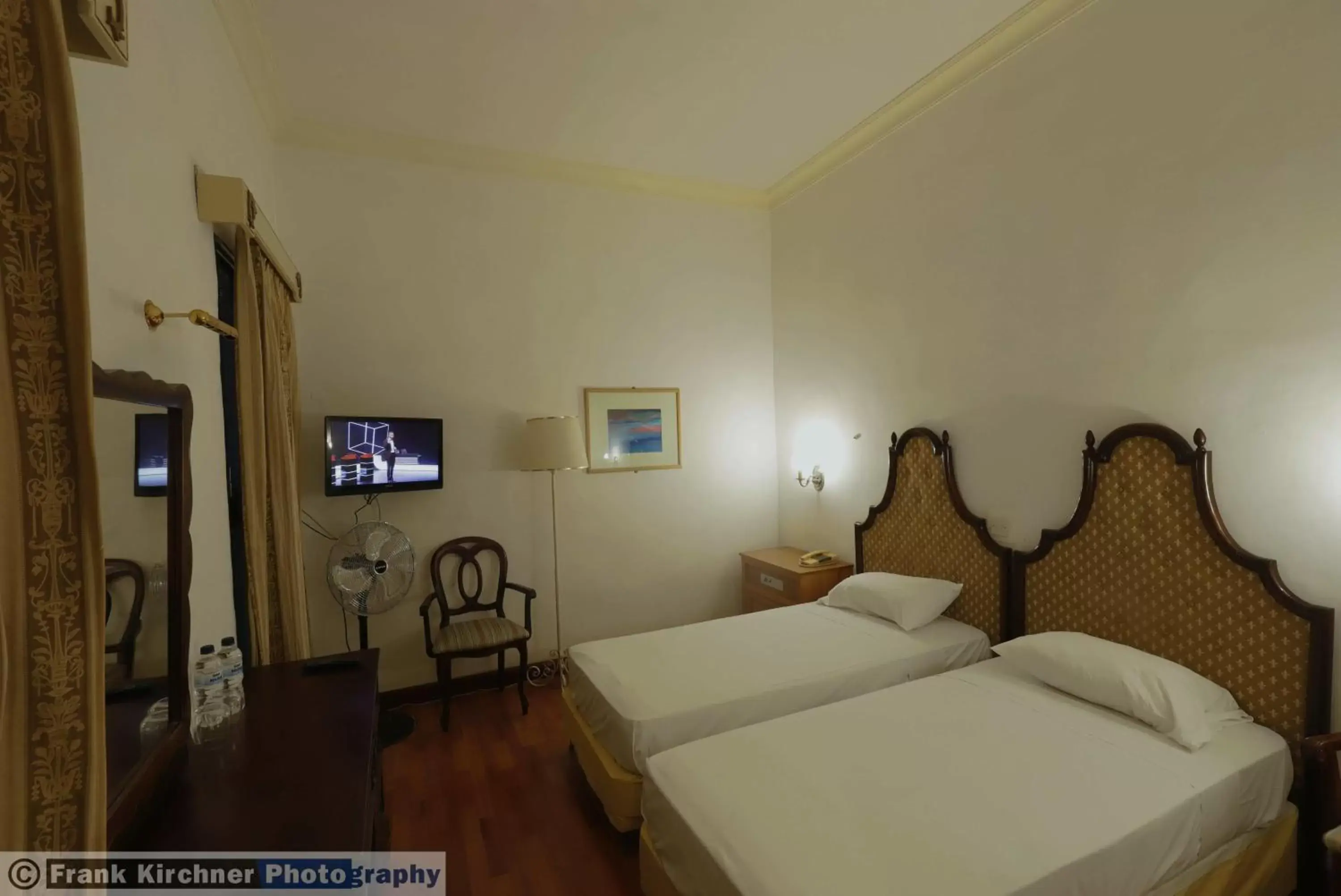 Photo of the whole room, Bed in Hotel Castille