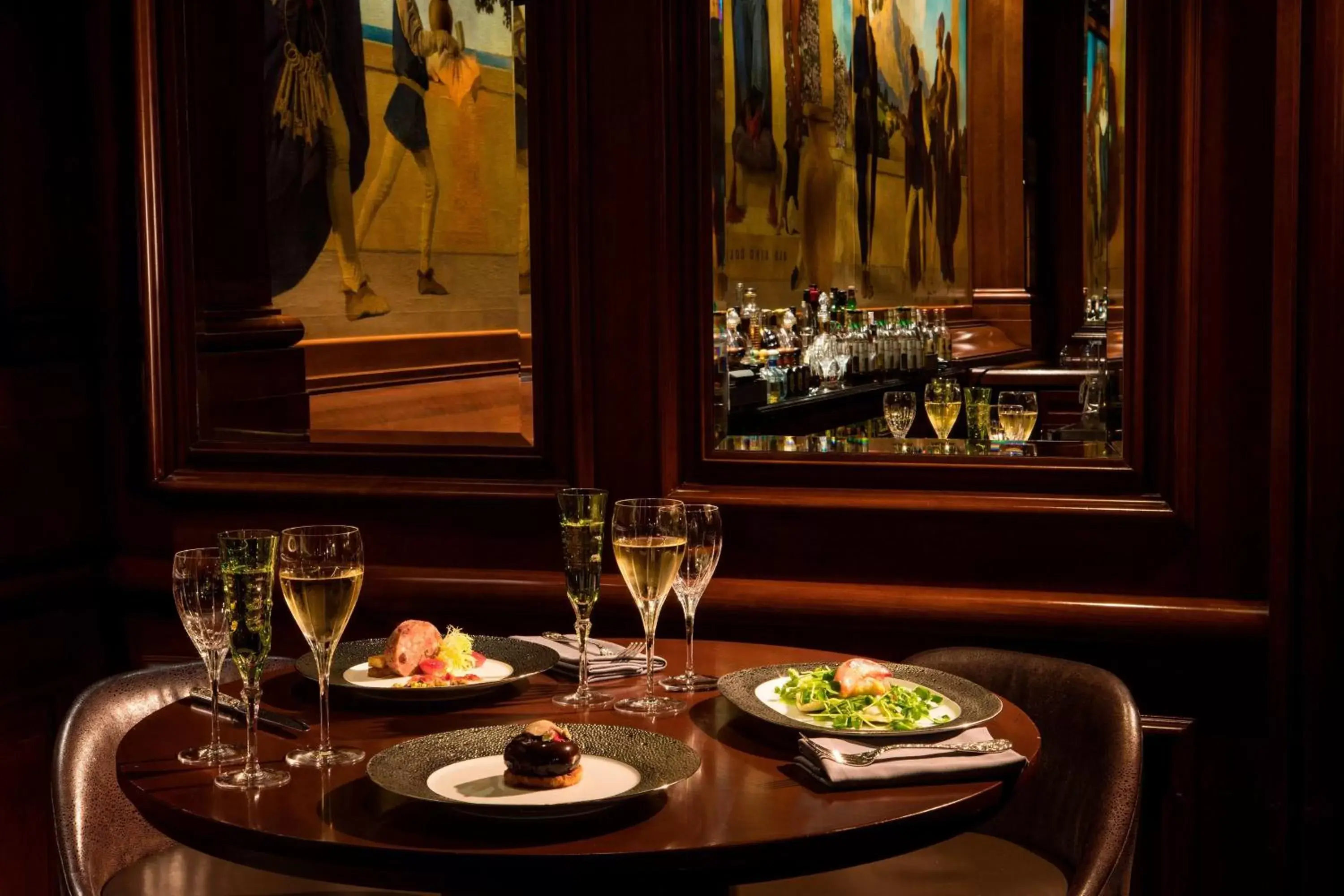 Restaurant/Places to Eat in The St. Regis New York