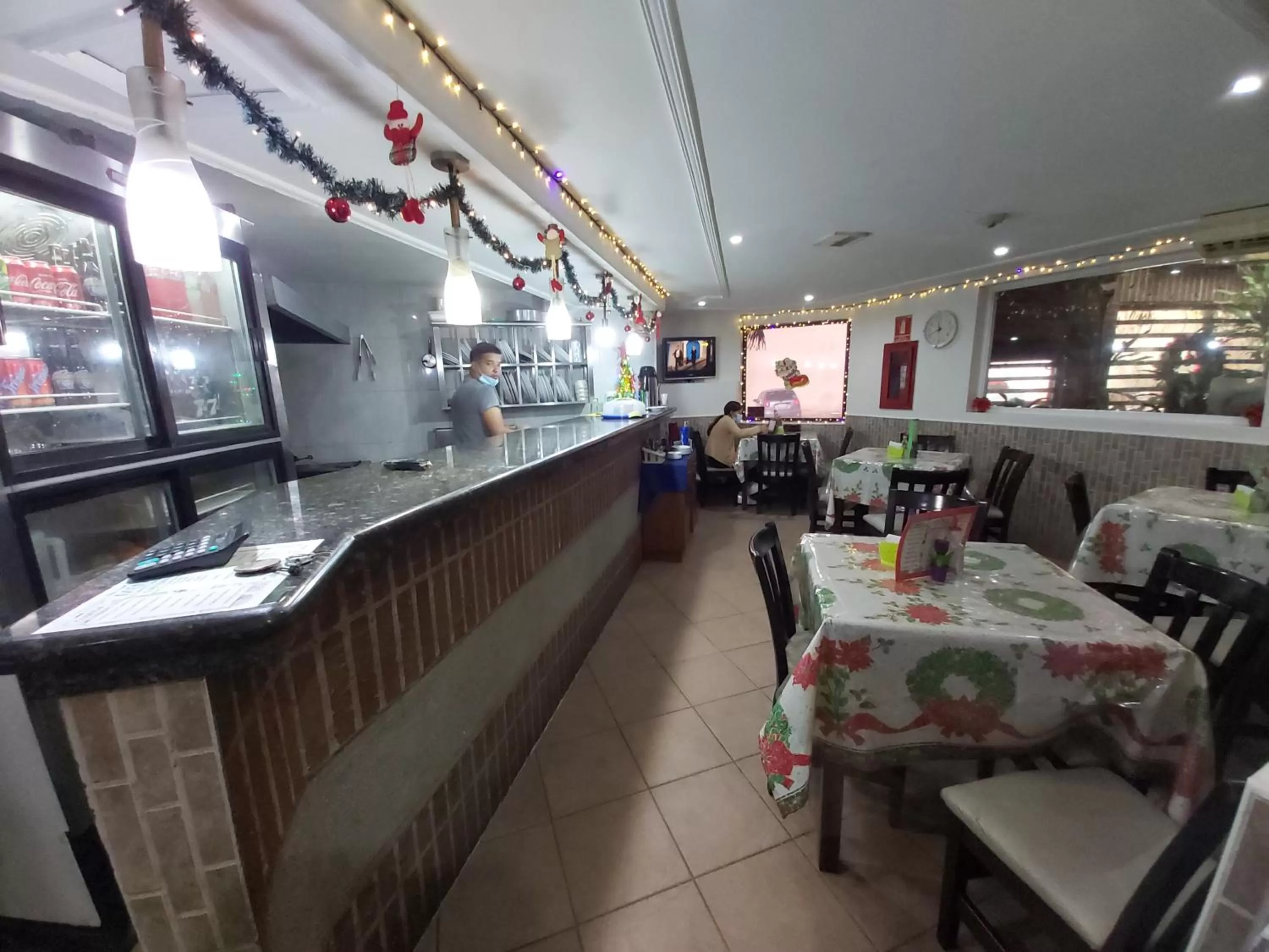 Kitchen or kitchenette in HOTEL MUEVETE POR VARGAS